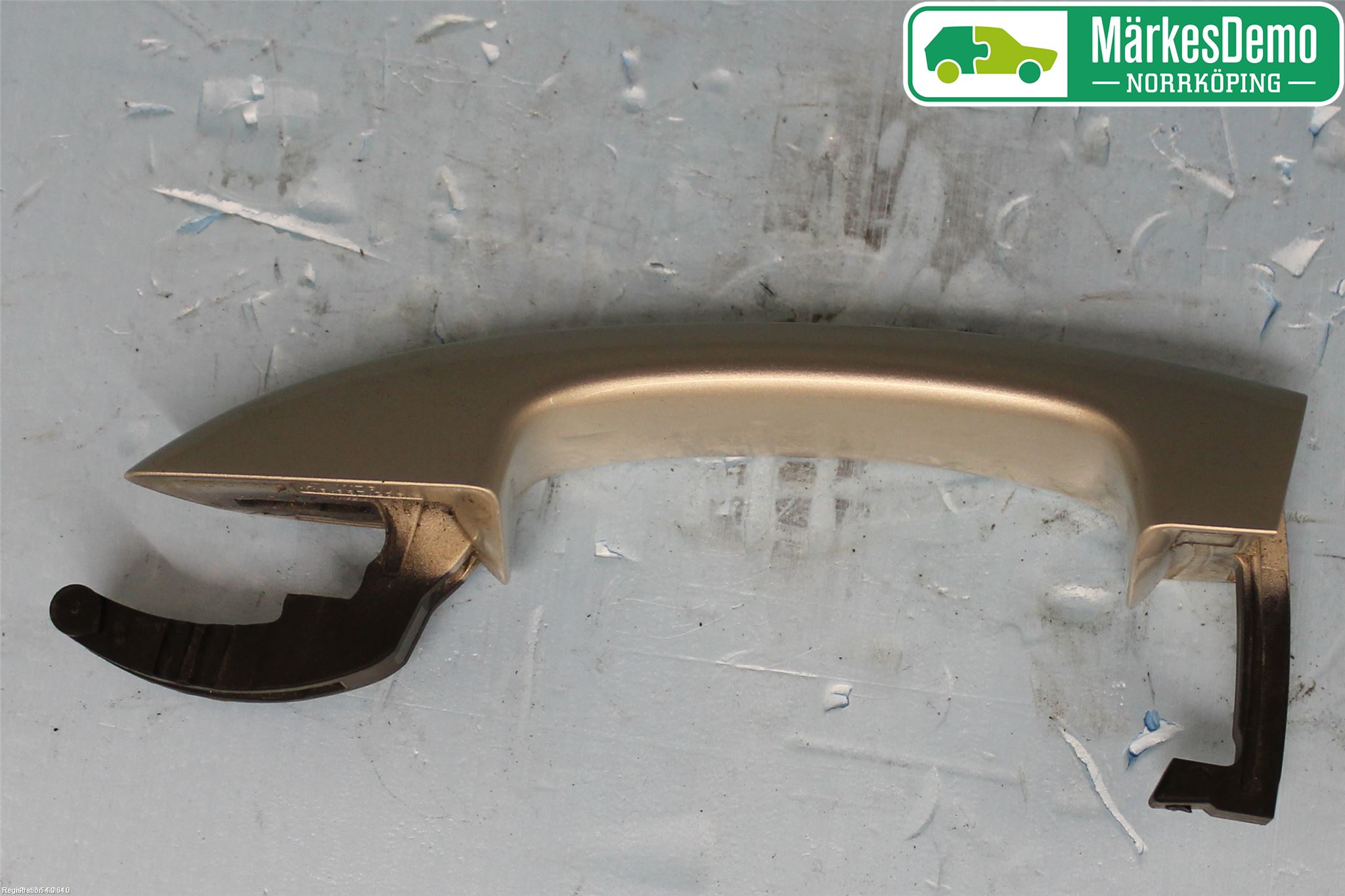 Volkswagen VW GOLF VI 09-13 Dørhandtak Ytre Høyre