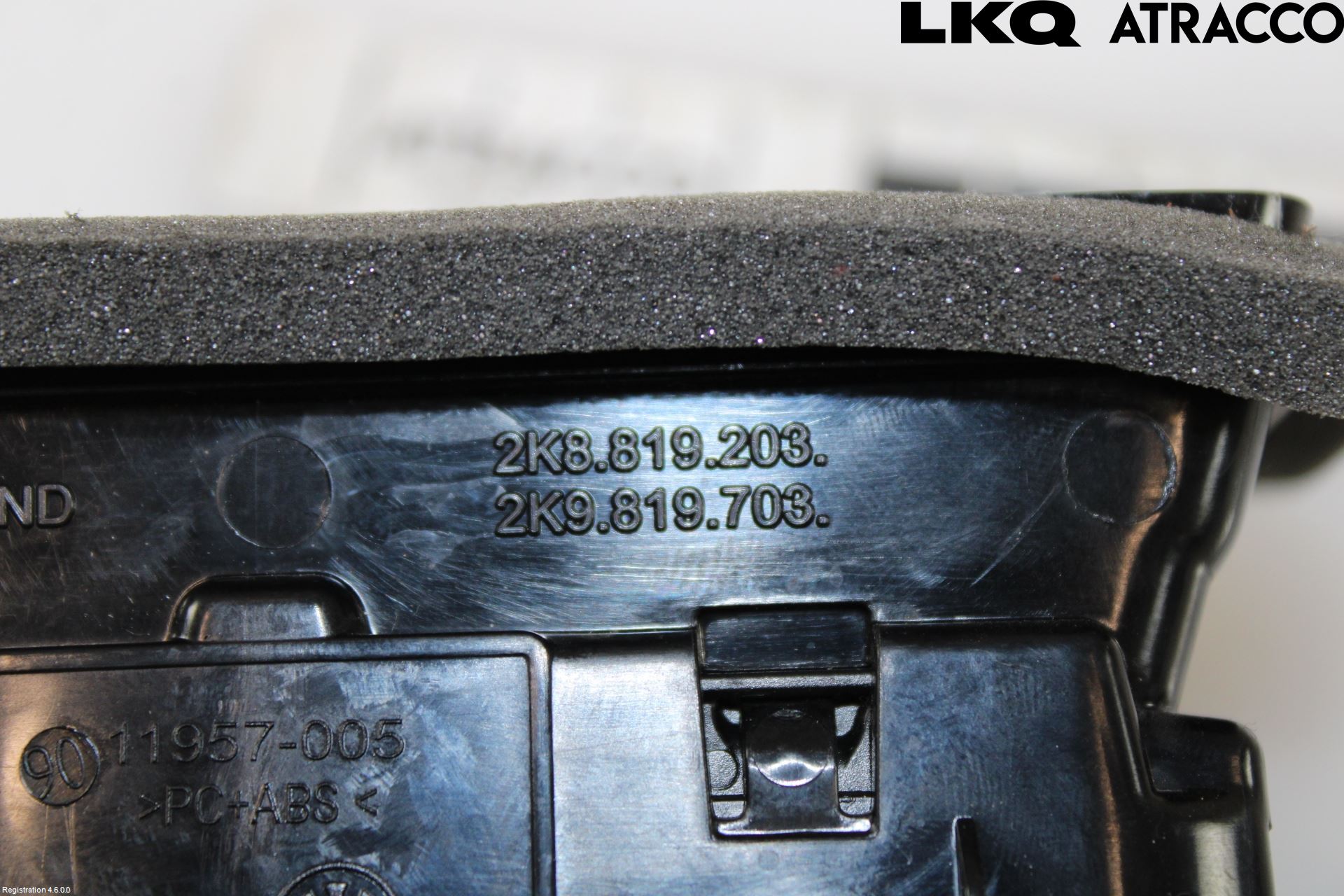 Volkswagen VW CADDY 21- Dashbord Kanal - Dyse