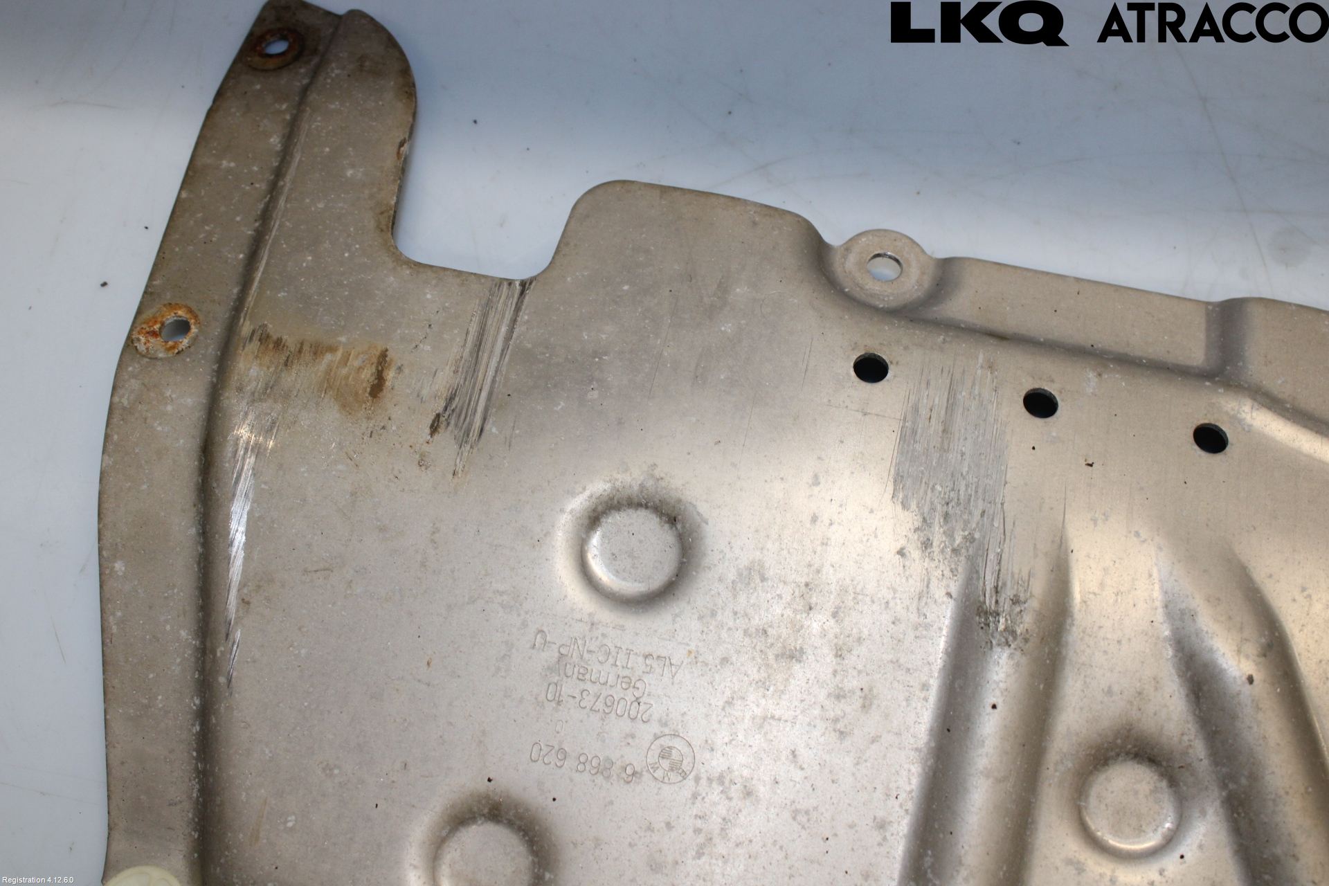 BMW 5 G30/G31/F90 17-23 Bunnplate U Motor-Gear-Dørk