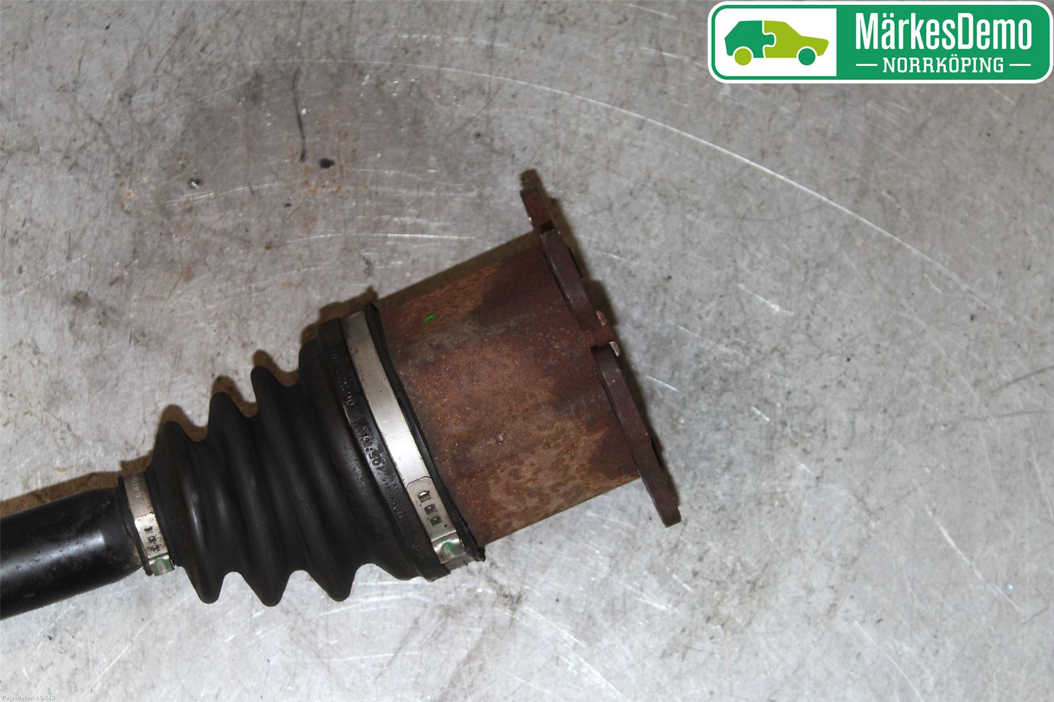 Audi A6/S6     05-11 Drivaksel Foran Kompl Venstre