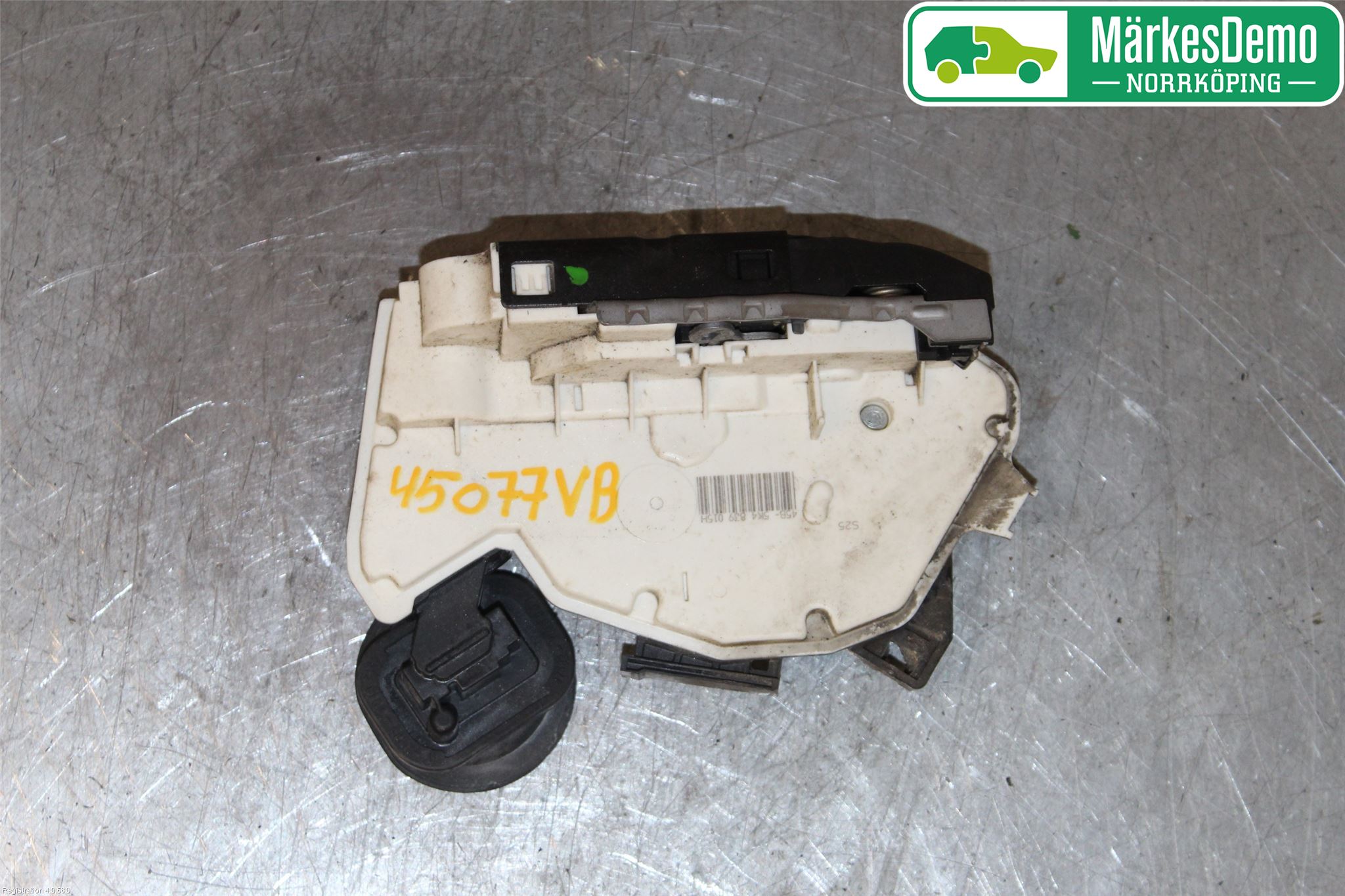 Volkswagen VW GOLF VI 09-13 Dørlås - Låsekasse