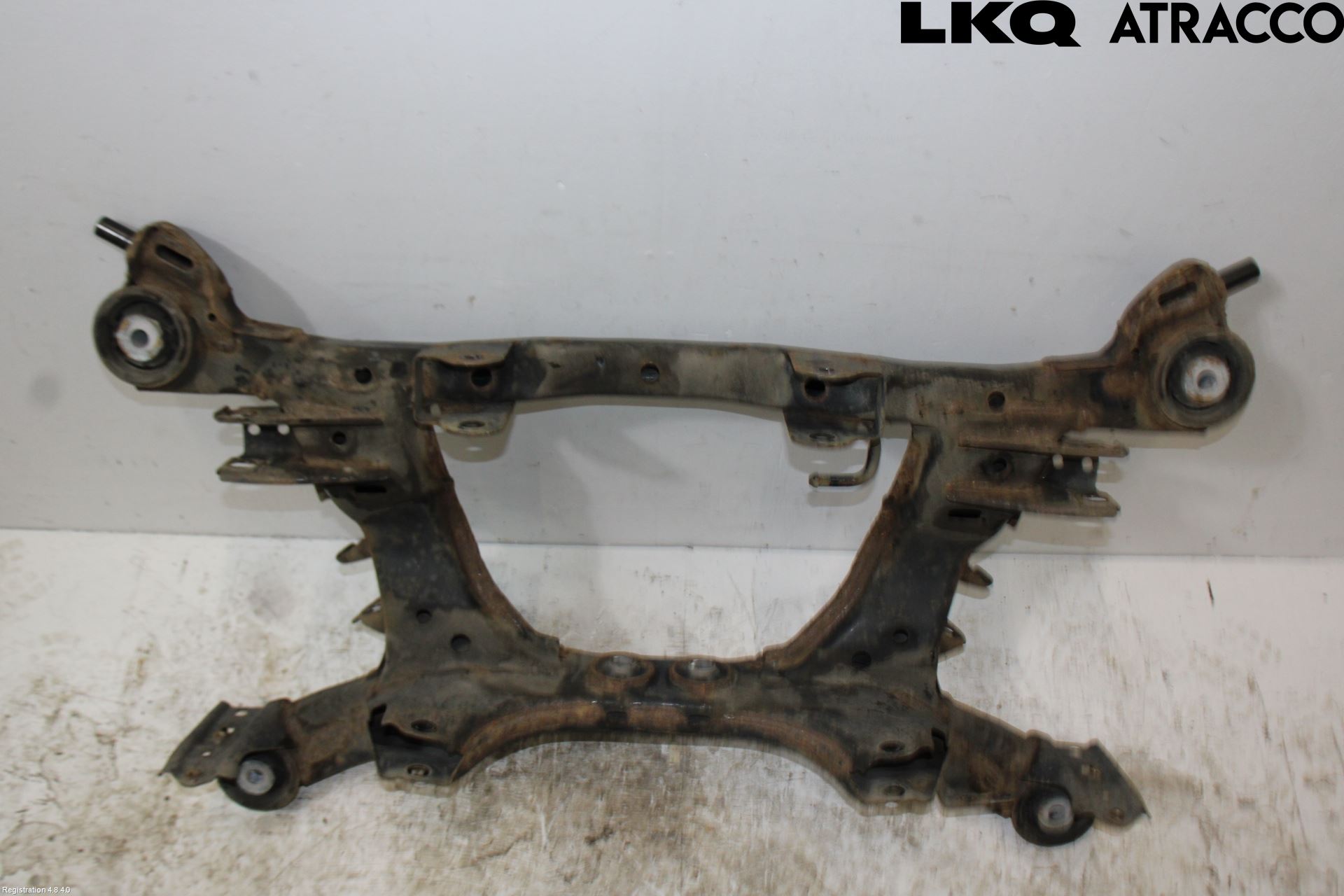 Subaru LEGACY 10-14 Bakaksel Feste Travers-Ramme