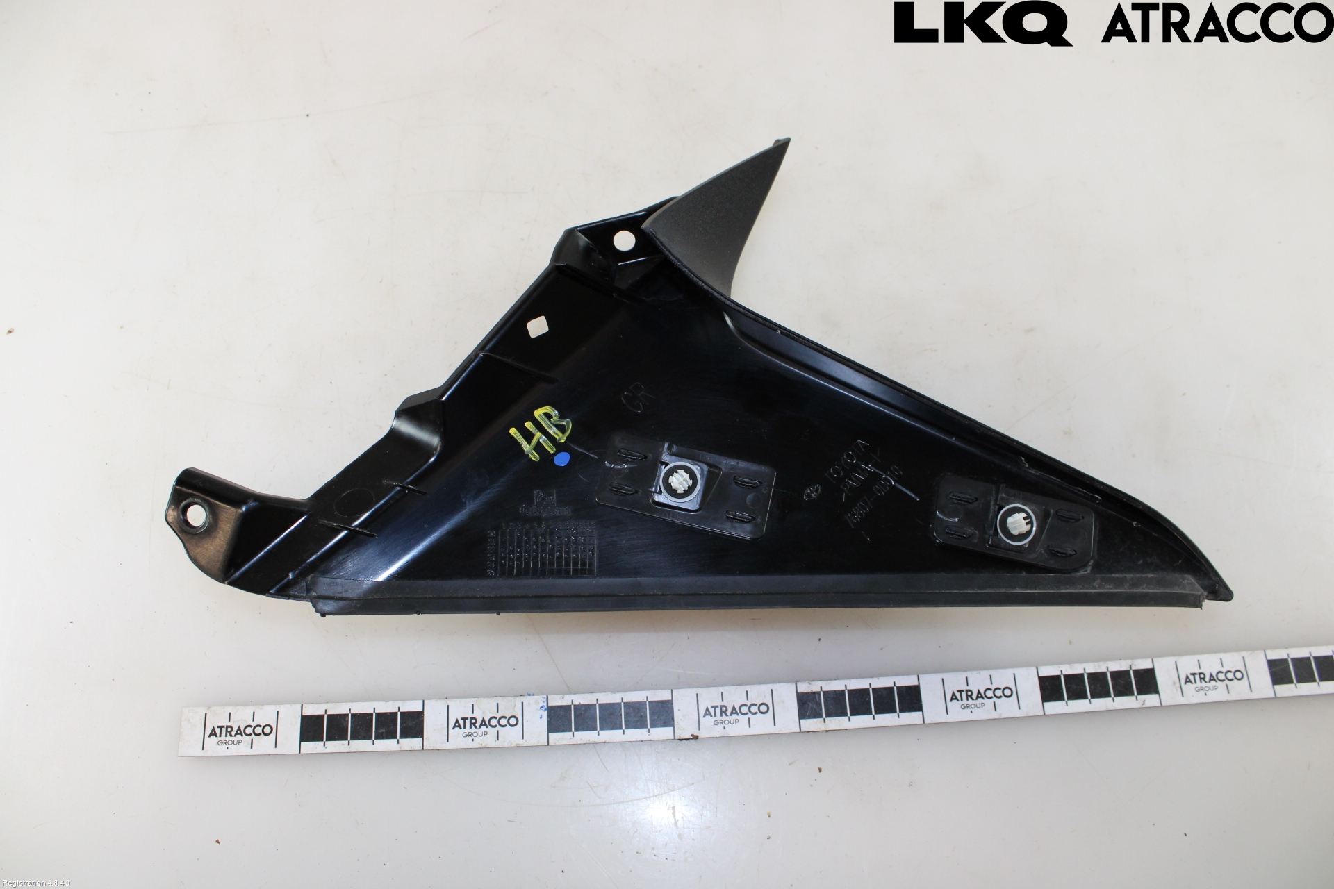Toyota YARIS CROSS XP21 21- Spoiler Bakluke