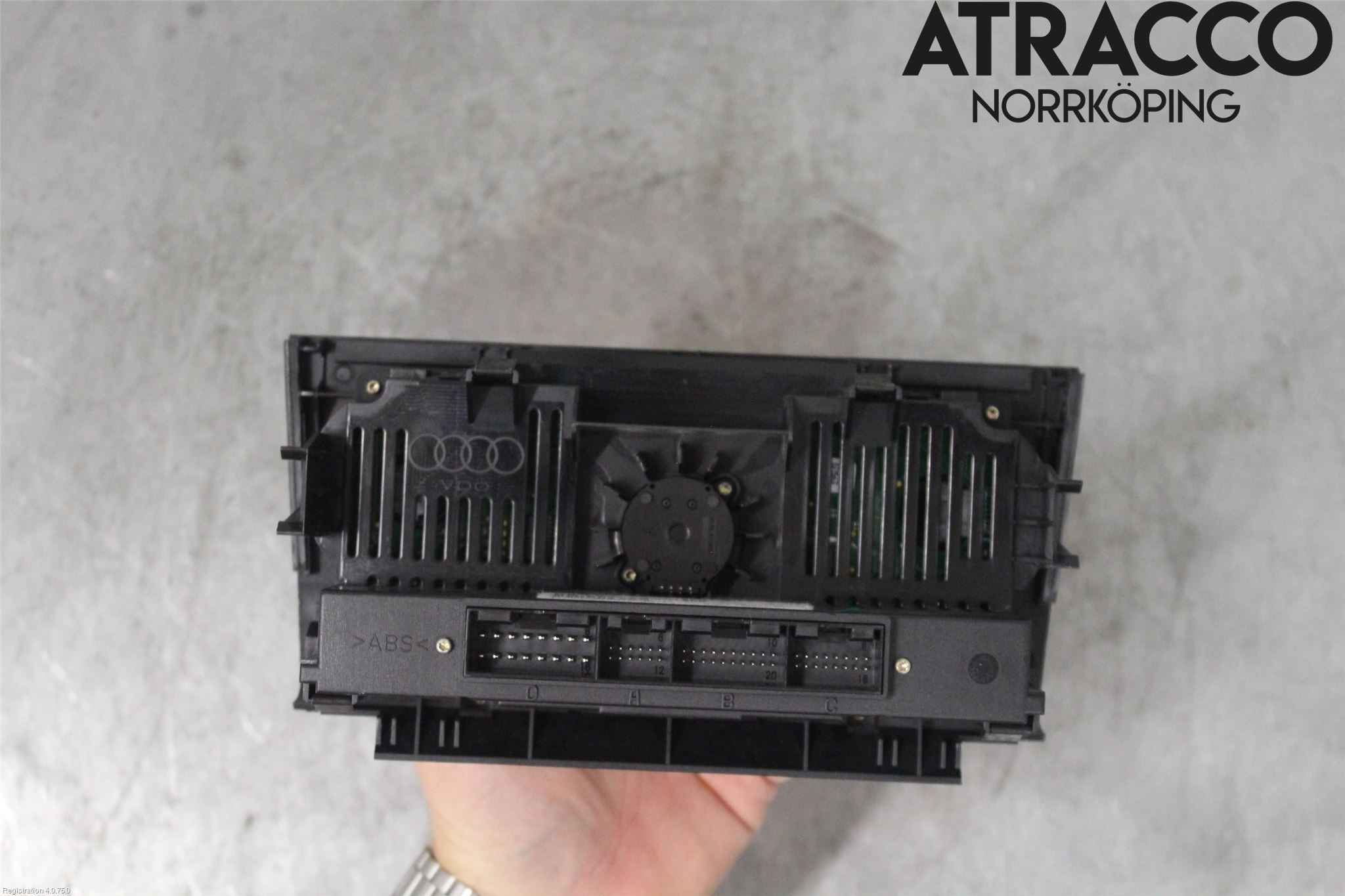Audi A3/S3     04-05 Varmeapparat Panel(Regulering)