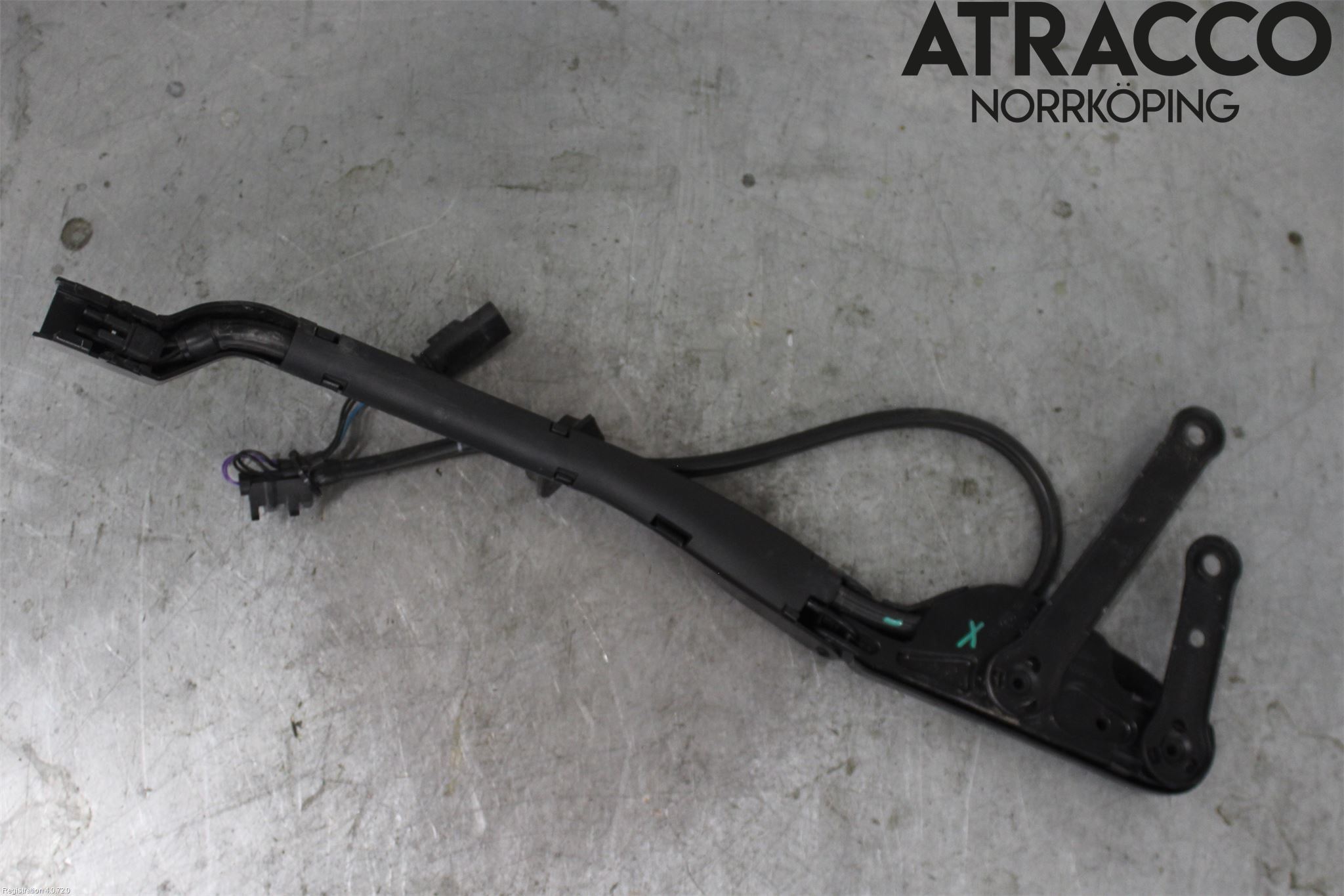 Mercedes-Benz MB GLE-KLASS (W167/V167/C167) 19- Viskerarm-Armer Frontrute