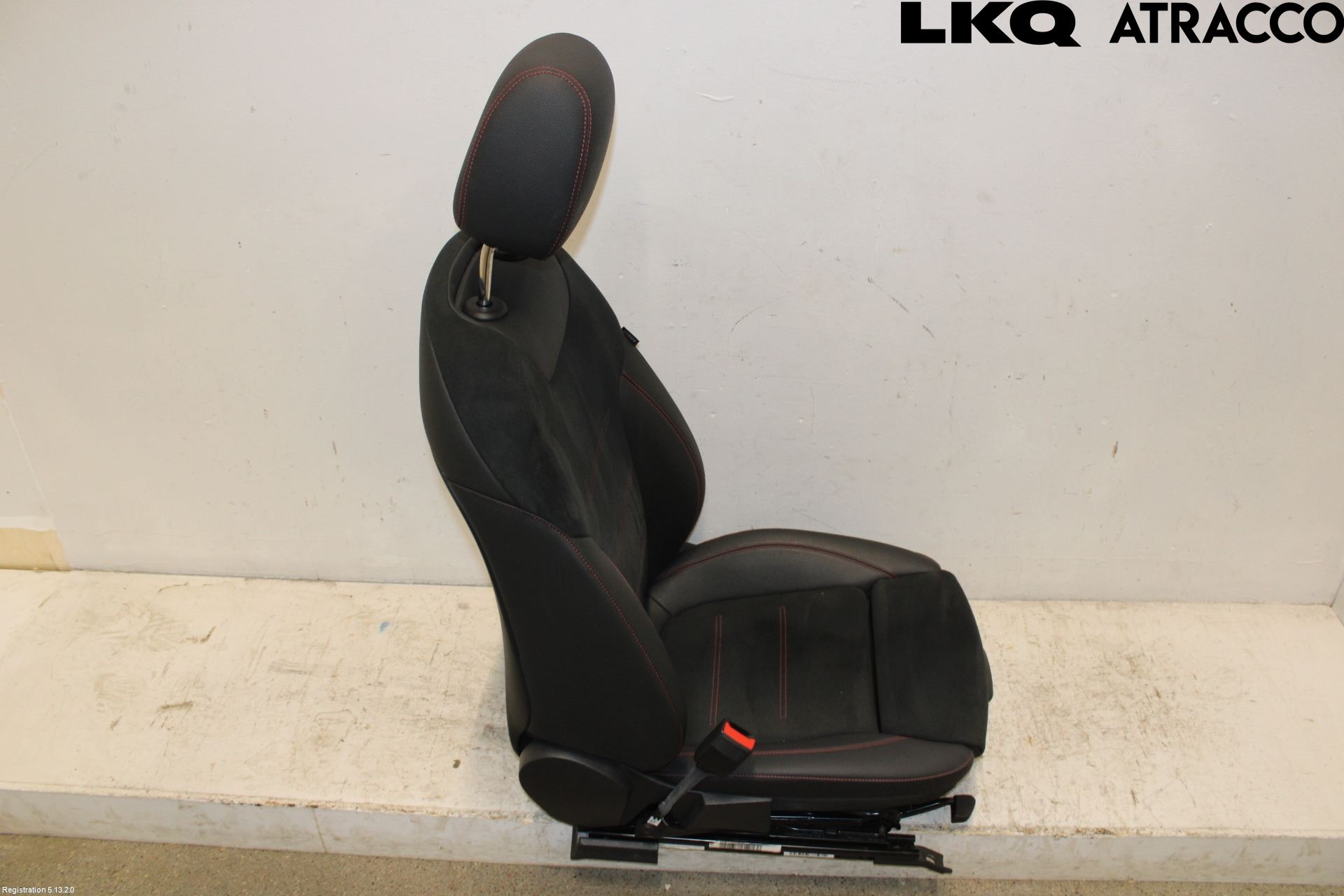 Mercedes-Benz MB EQB (X243) 22- Innr Sete Foran Venstre