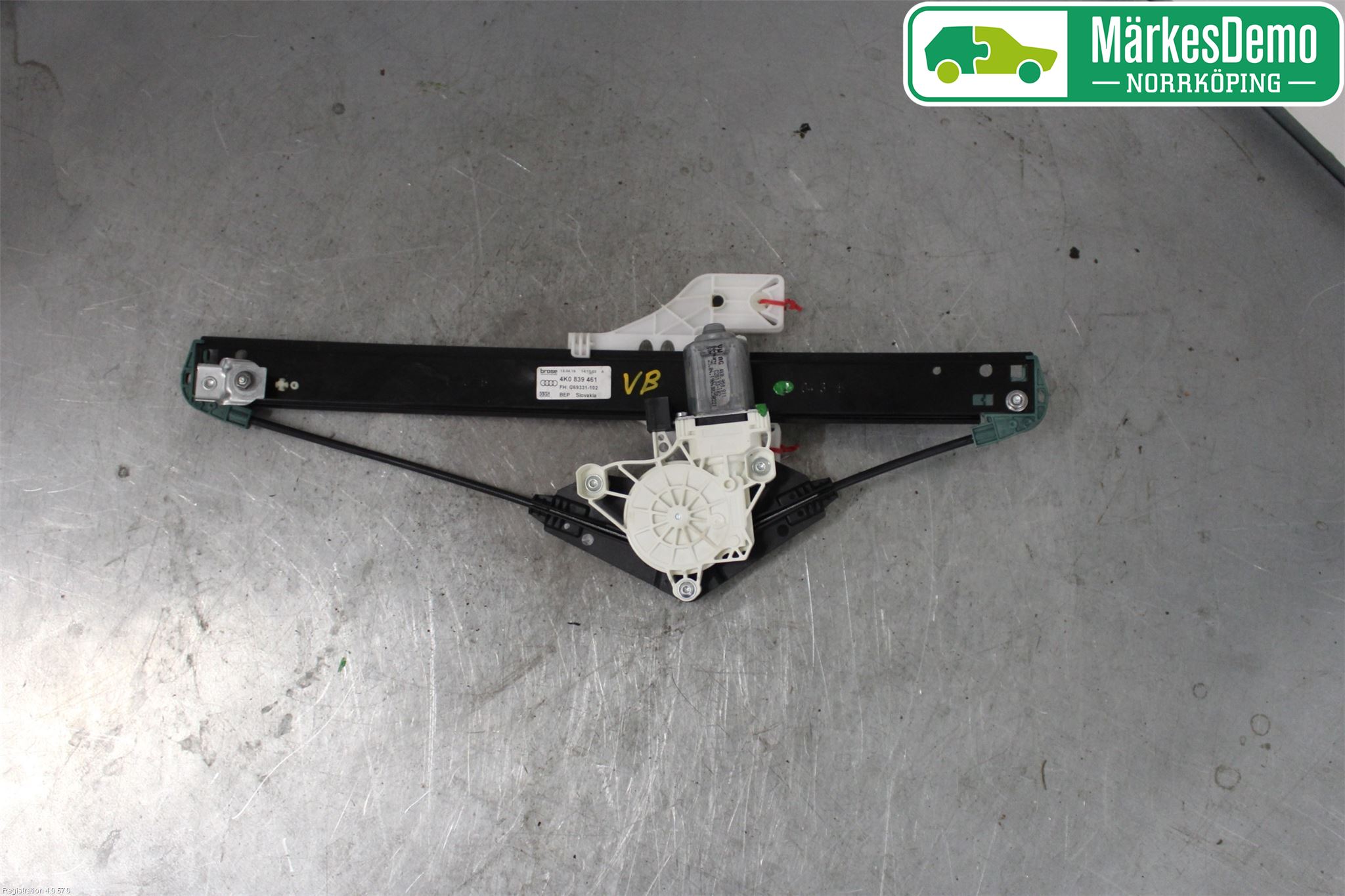 Audi A6 F2/C8 19- Vindusheis El Komp