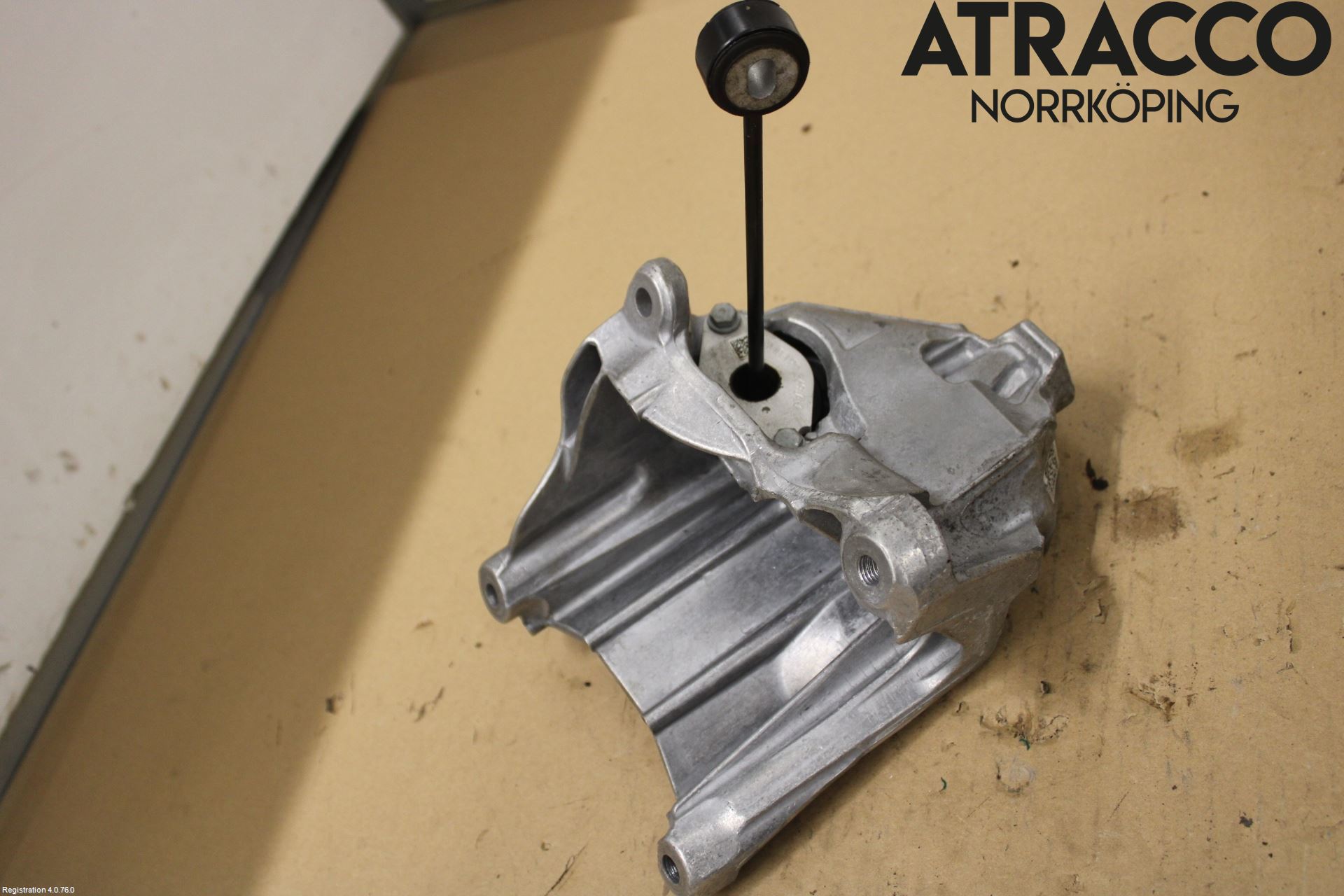 Audi A6 F2/C8 19- Motor Feste Stål-Alu
