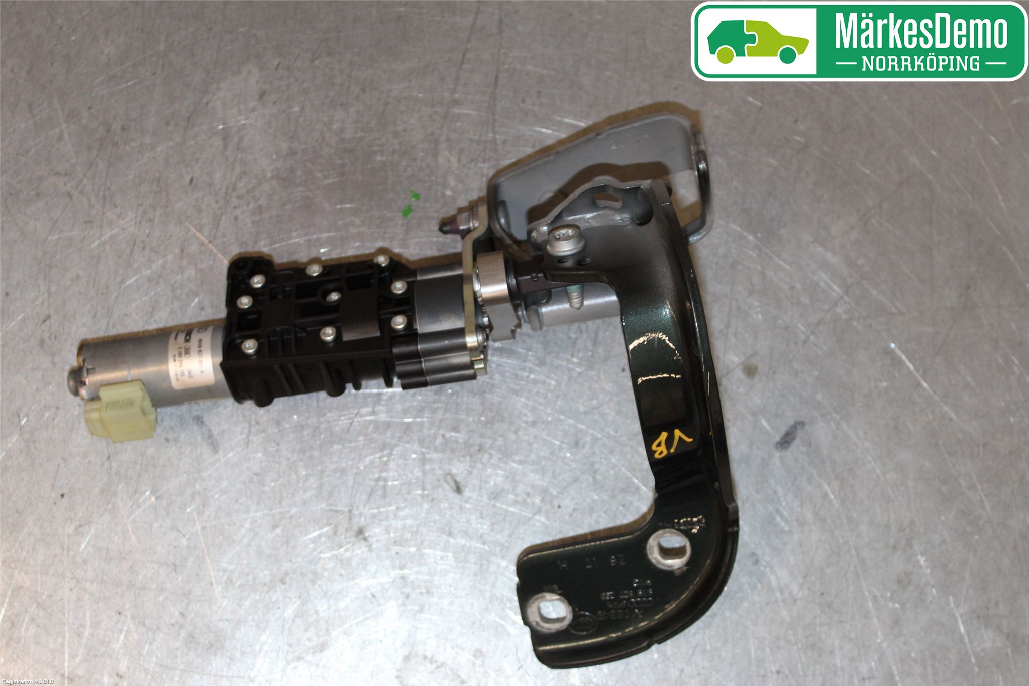 Audi A4/S4 B9 16-19 Baklukeåpner Automatisk