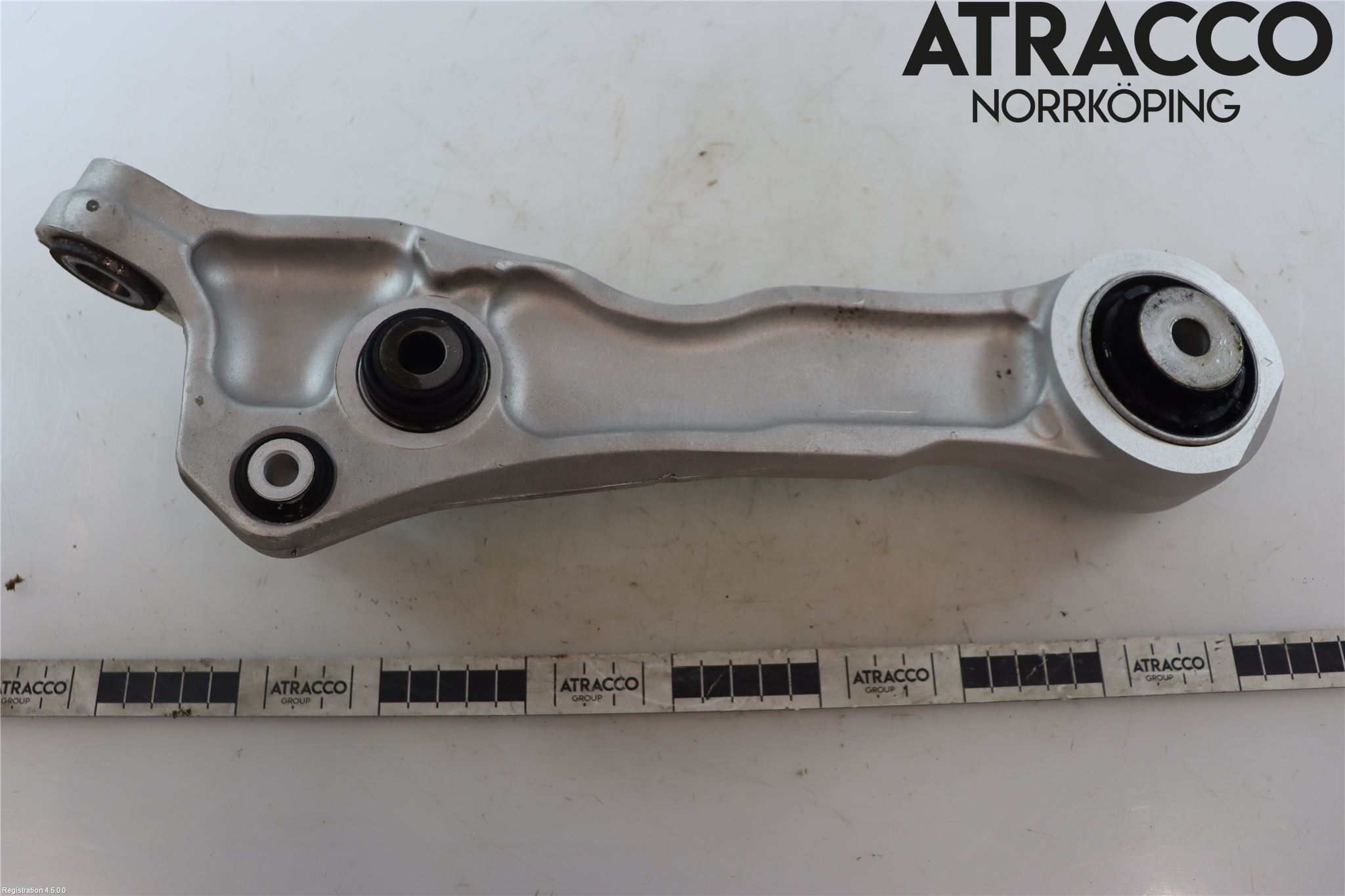 Jaguar XJ X350        03-09 Bærearm Foran Venstre Nedre