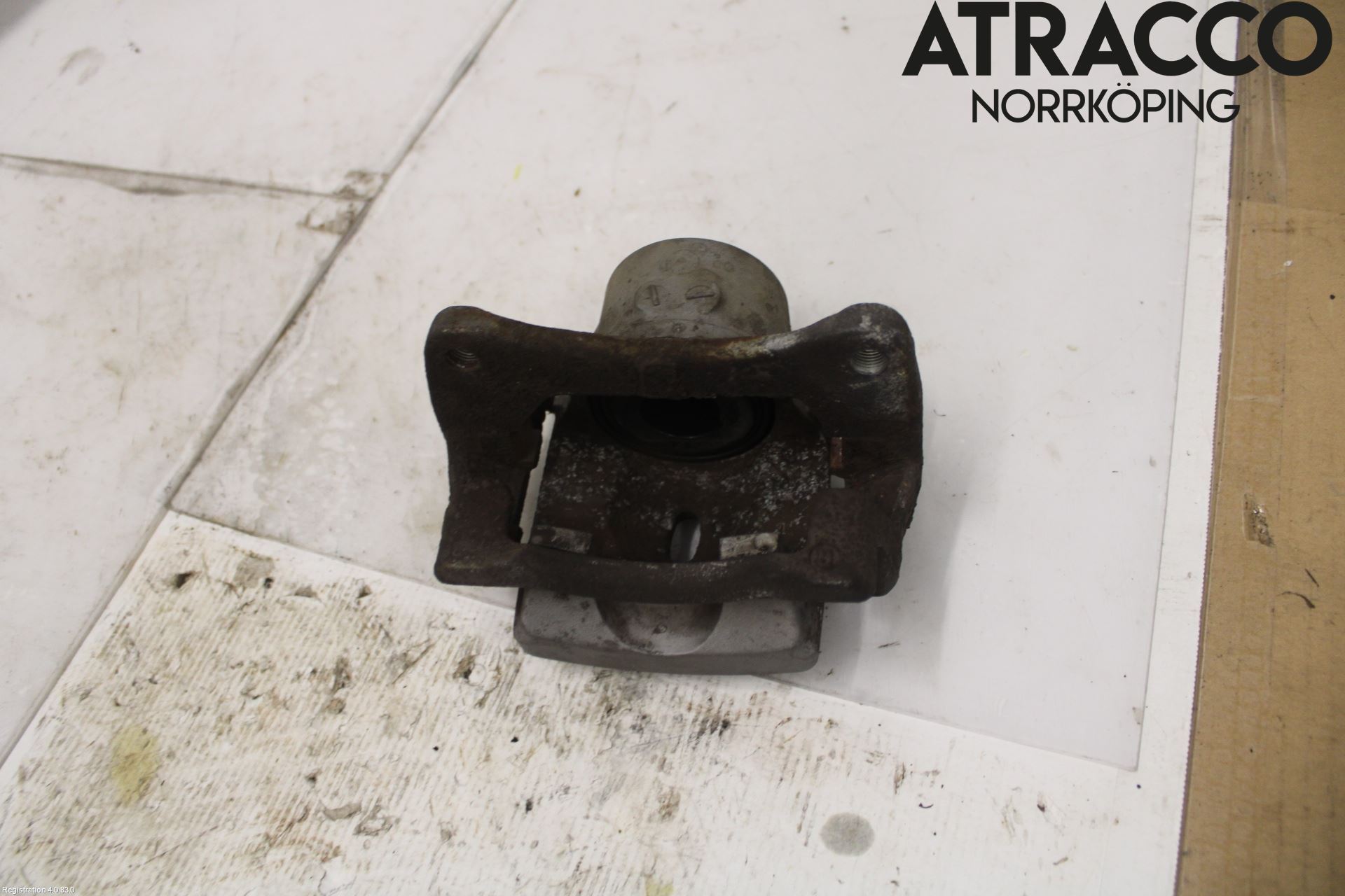 Toyota PRIUS NWH20 04-08 Bremsecaliper Foran Høyre