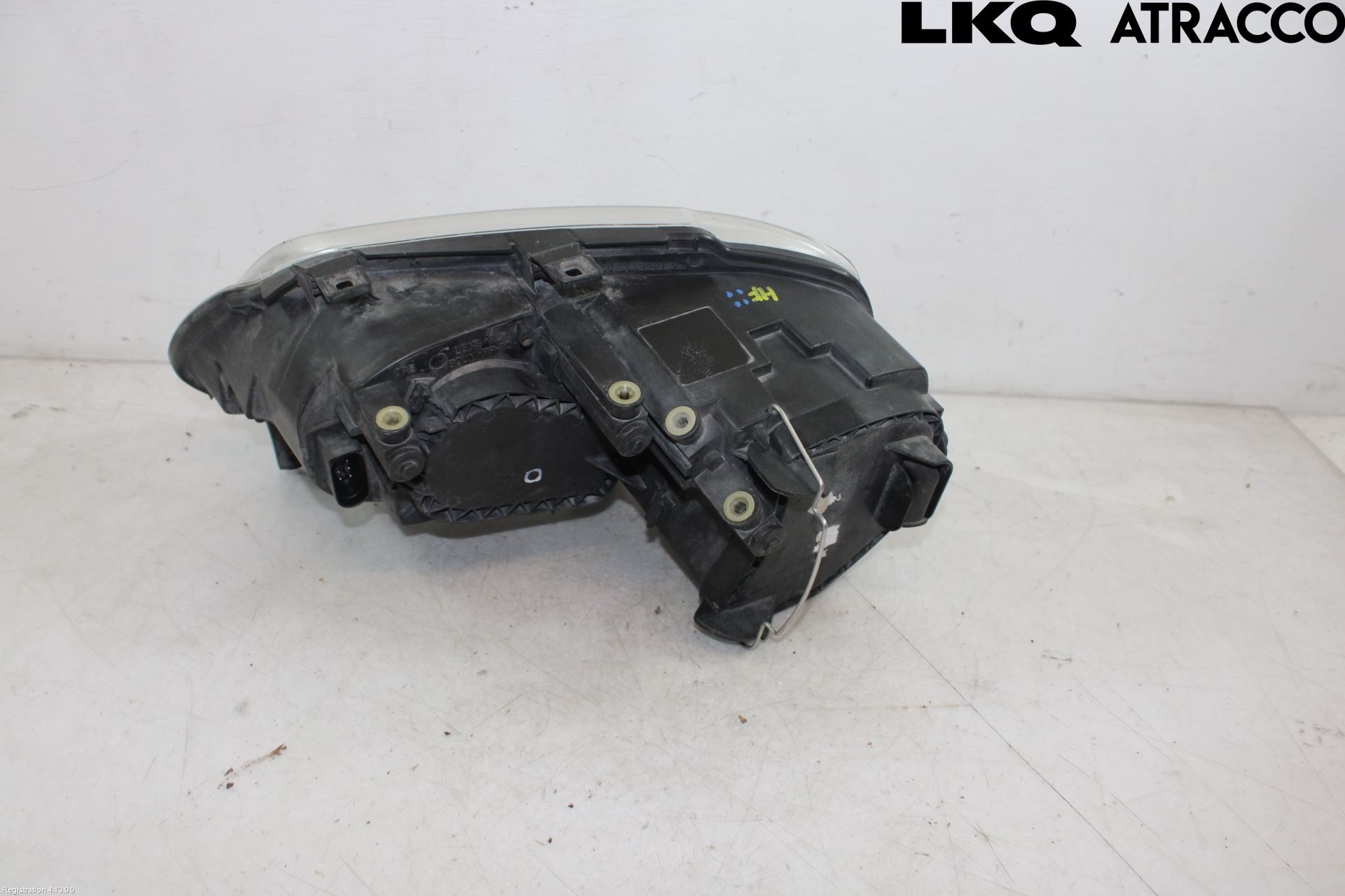 Volkswagen VW CADDY      04-10 Frontlykt Høyre
