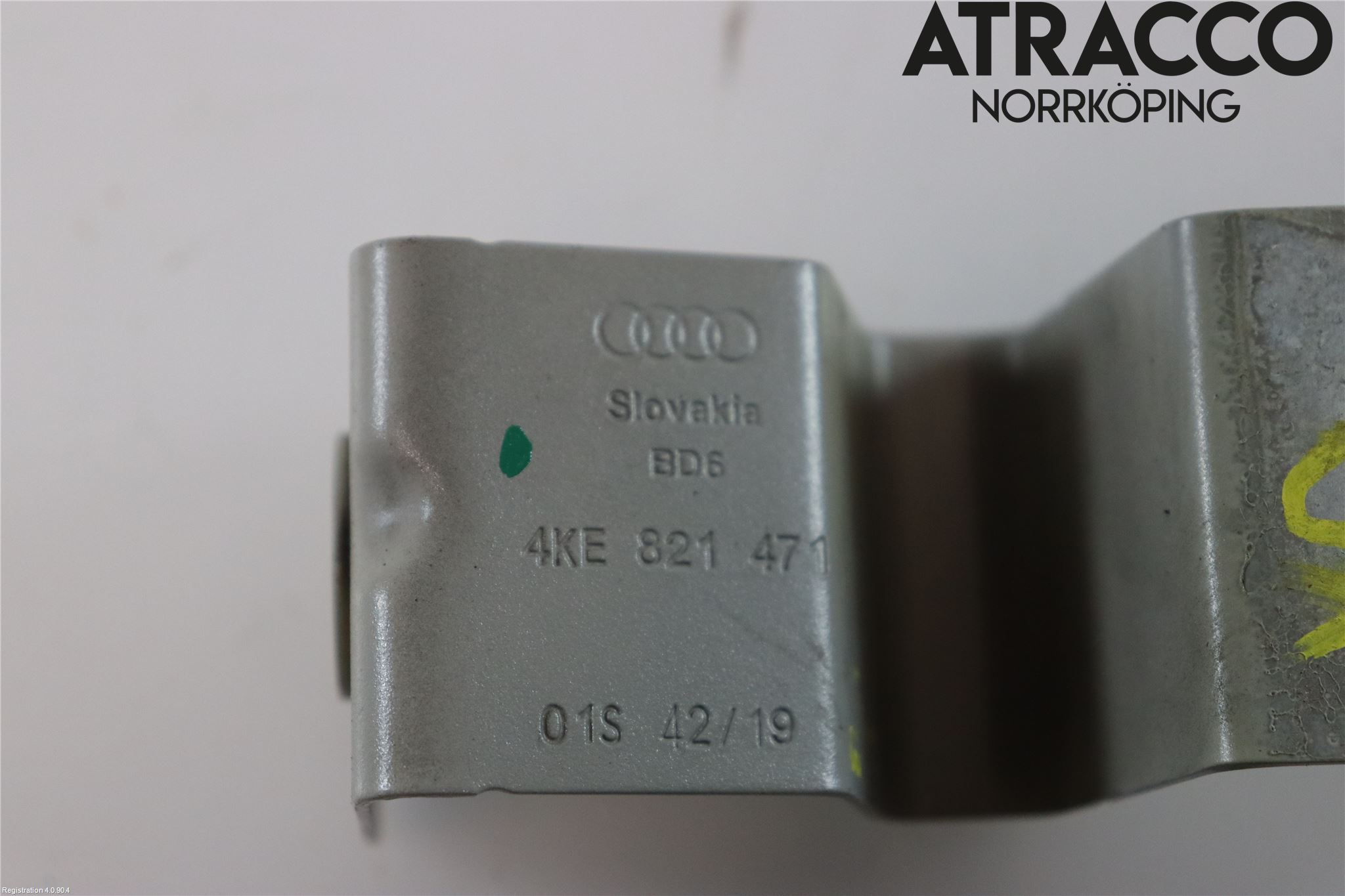 Audi E-TRON, S GE 19- Frontskjermfeste Venstre
