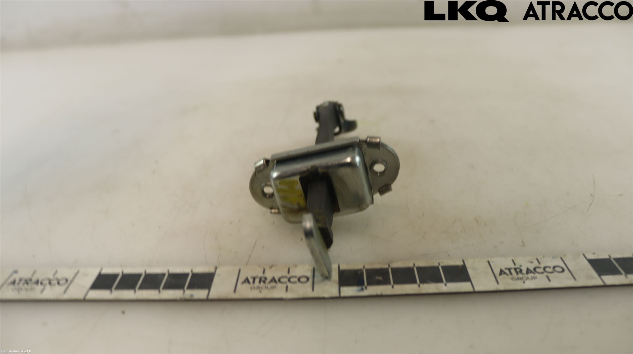 Toyota YARIS XP130 15-20 Dørstopper