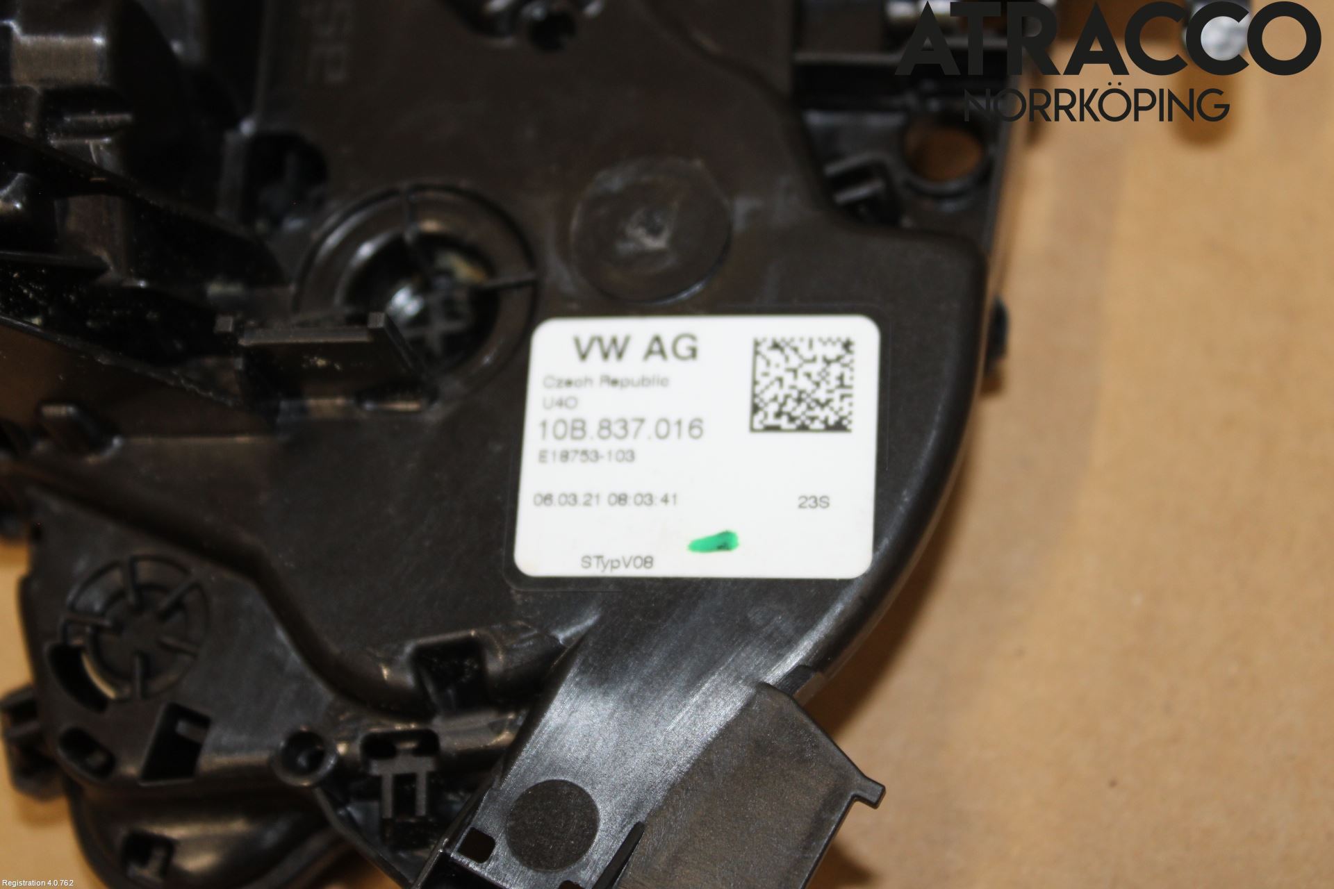 Volkswagen VW T-CROSS 19- Dørlås - Låsekasse