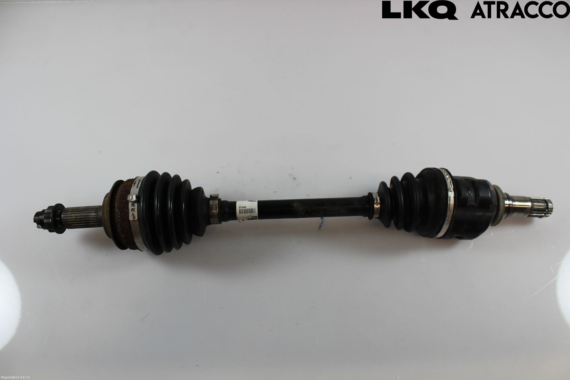Toyota YARIS XP130 15-20 Drivaksel Foran Kompl Venstre