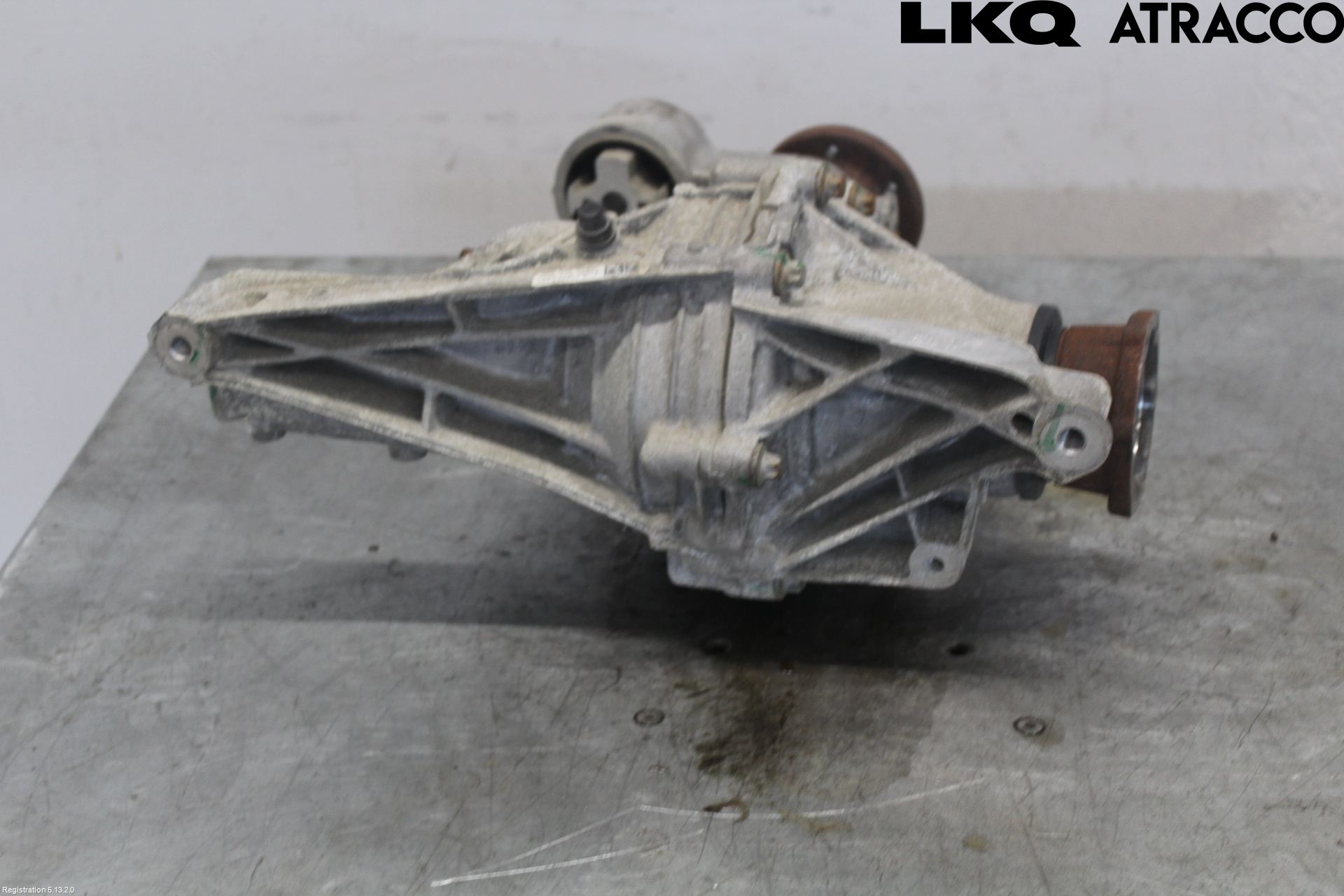 Audi A6 F2/C8 19- Bakaksel Kardang Bak -Diff
