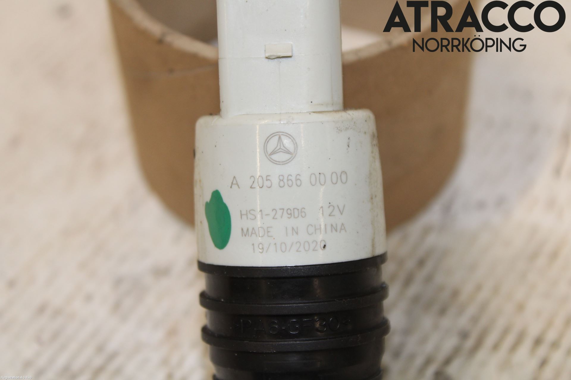 Mercedes-Benz MB GLC-KLASS (X253/C253) 15-22 Spylerpumpe Frontrute