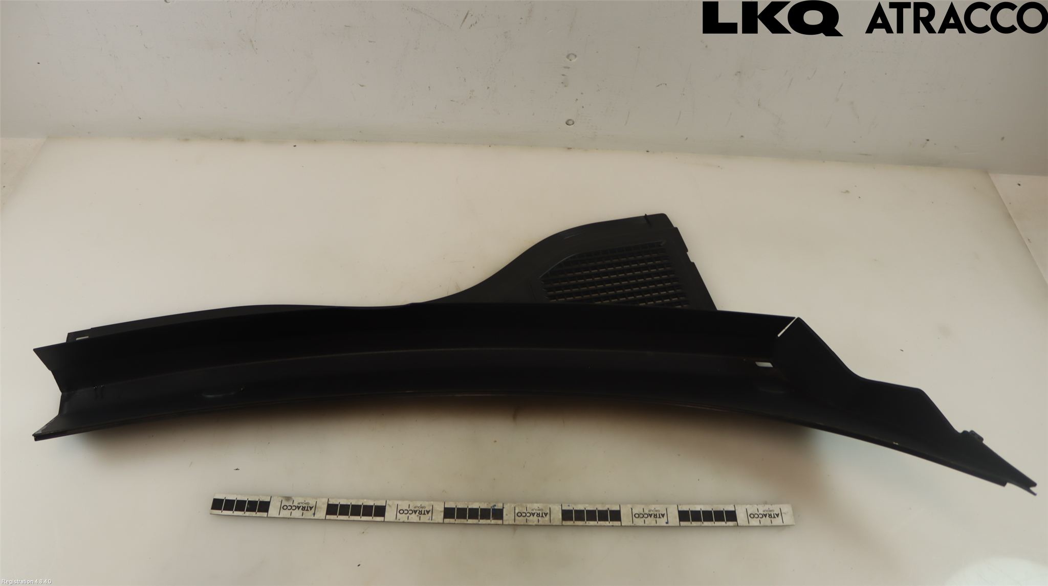 Volkswagen VW TIGUAN 24- Visker Deksel-Grill-Under Frr