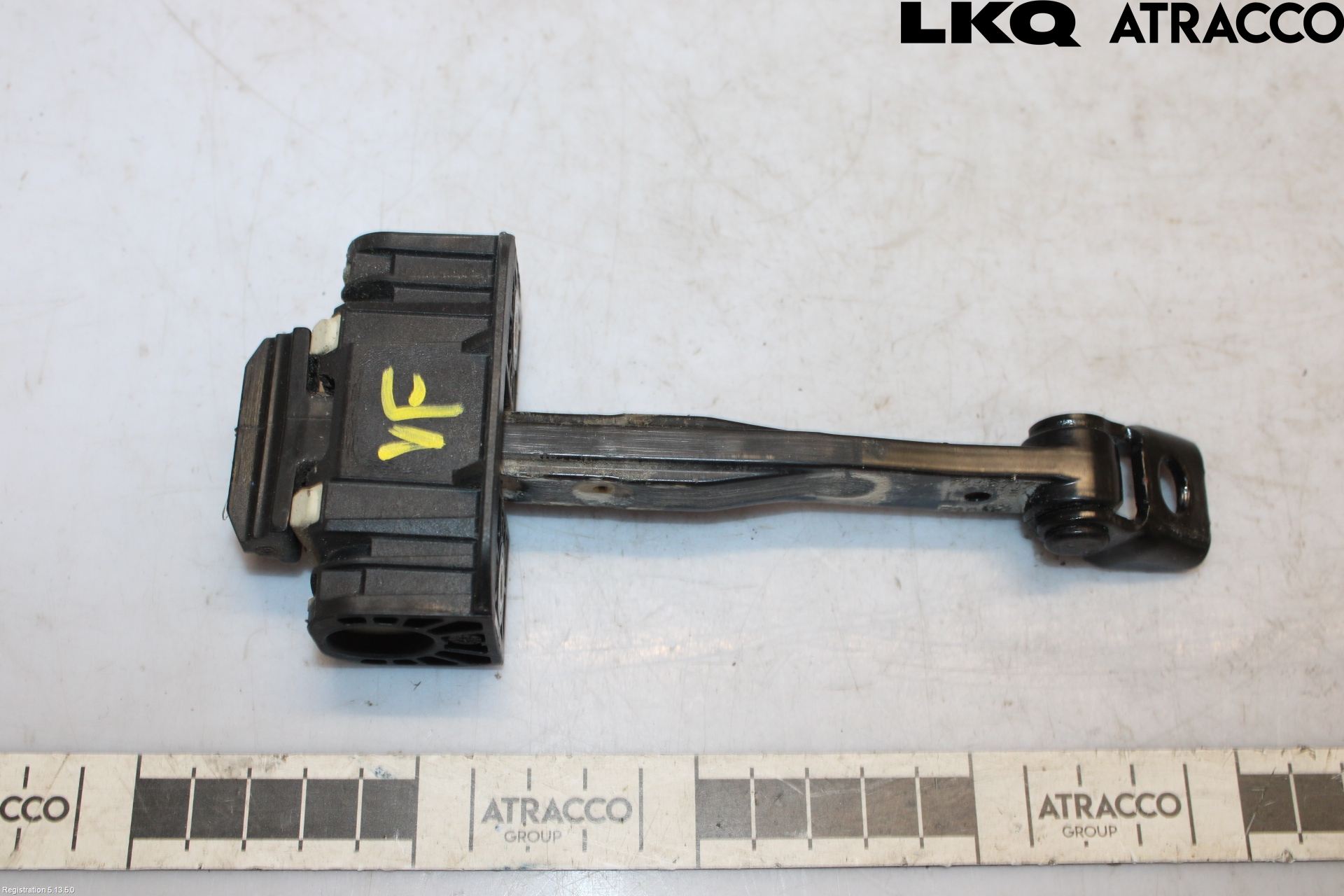 BMW 3 F30/F31/F80 12-19 Dørstopper