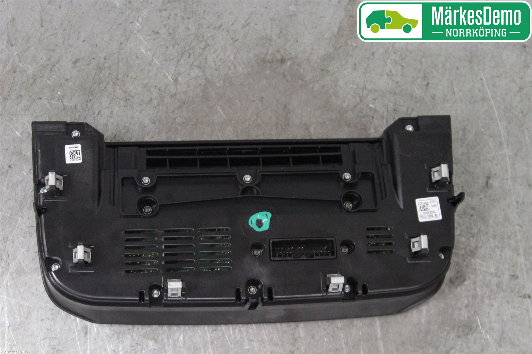 Jaguar XE (X760) 15-24 Varmeapparat Panel(Regulering)