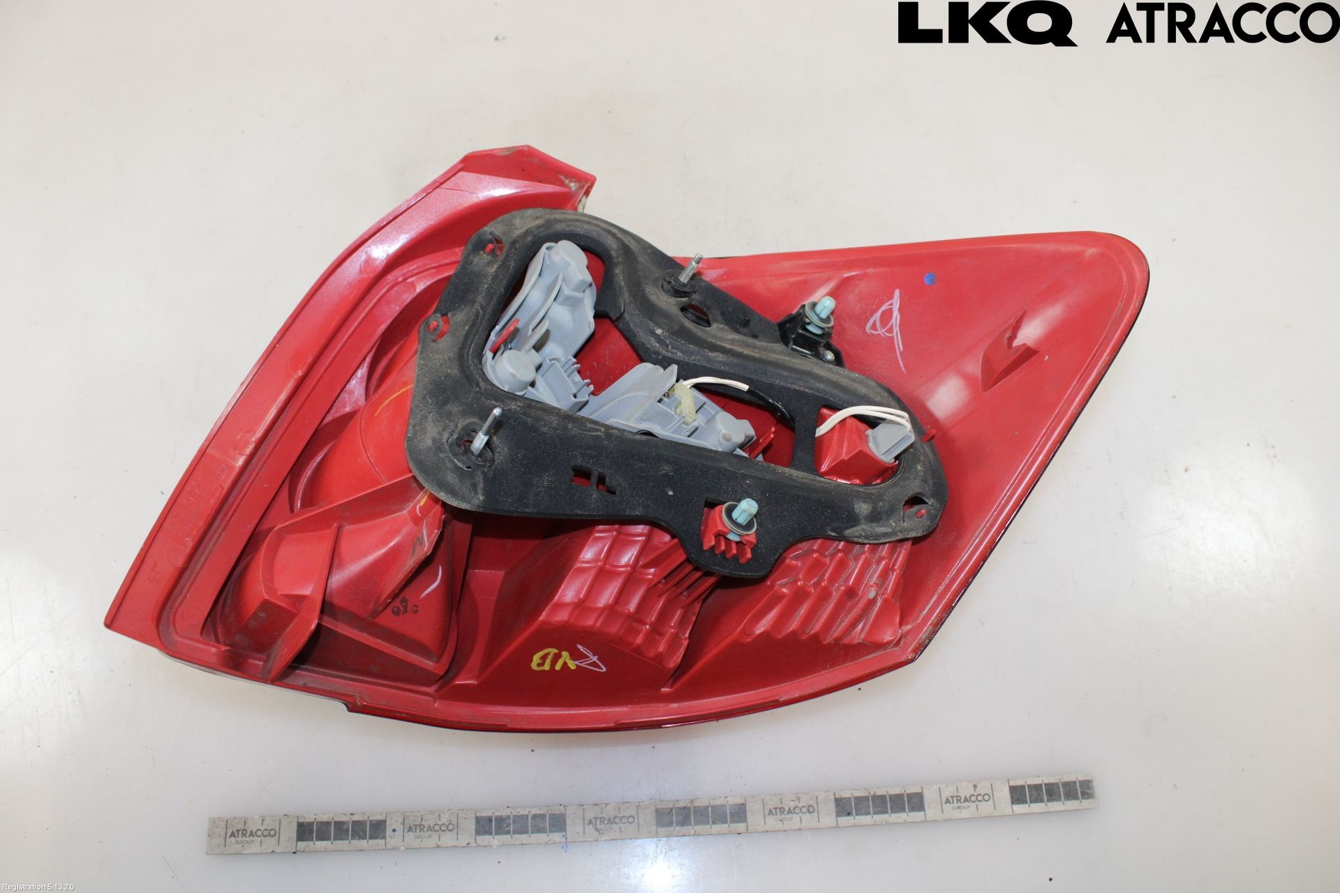 Toyota AURIS 07-09 Baklykt Venstre