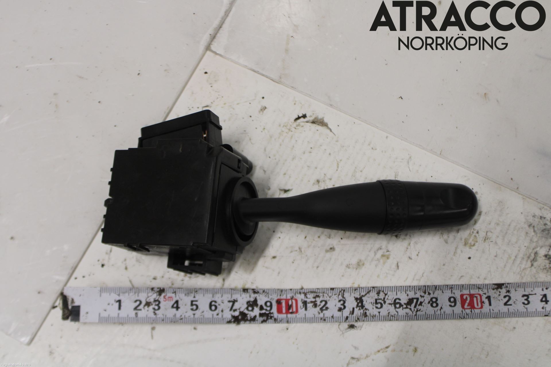 Suzuki SWIFT 05-10 Bryter Ratt Visker - Spyler