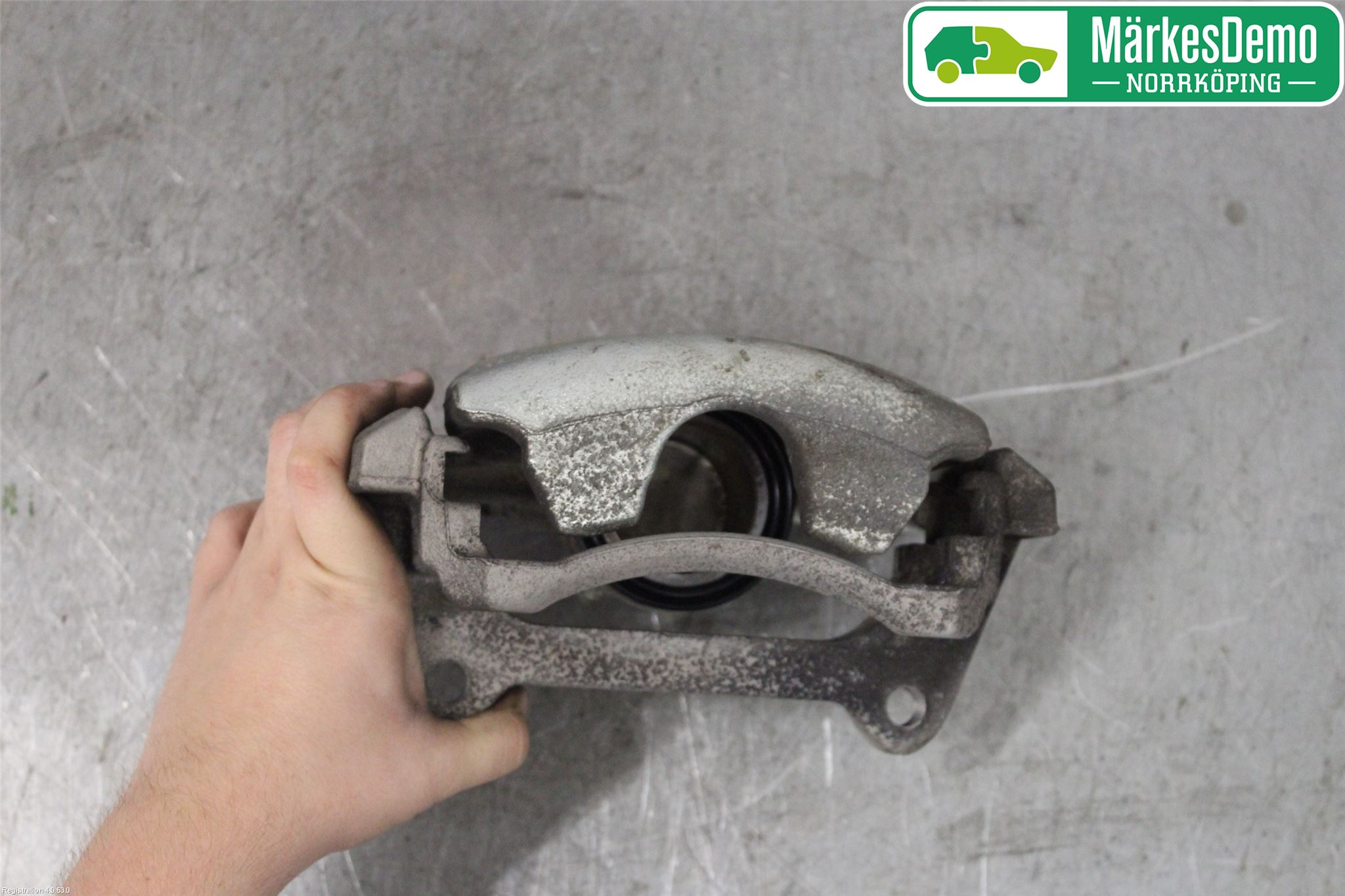 Skoda SUPERB 16-24 Bremsecaliper Foran Høyre