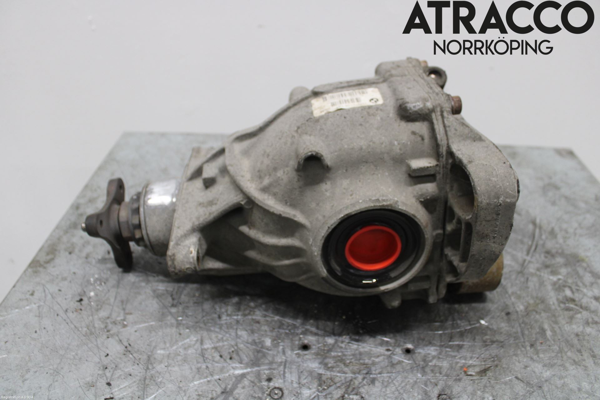 BMW 5 F10/F11/F18 09-17 Bakaksel Kardang Bak -Diff