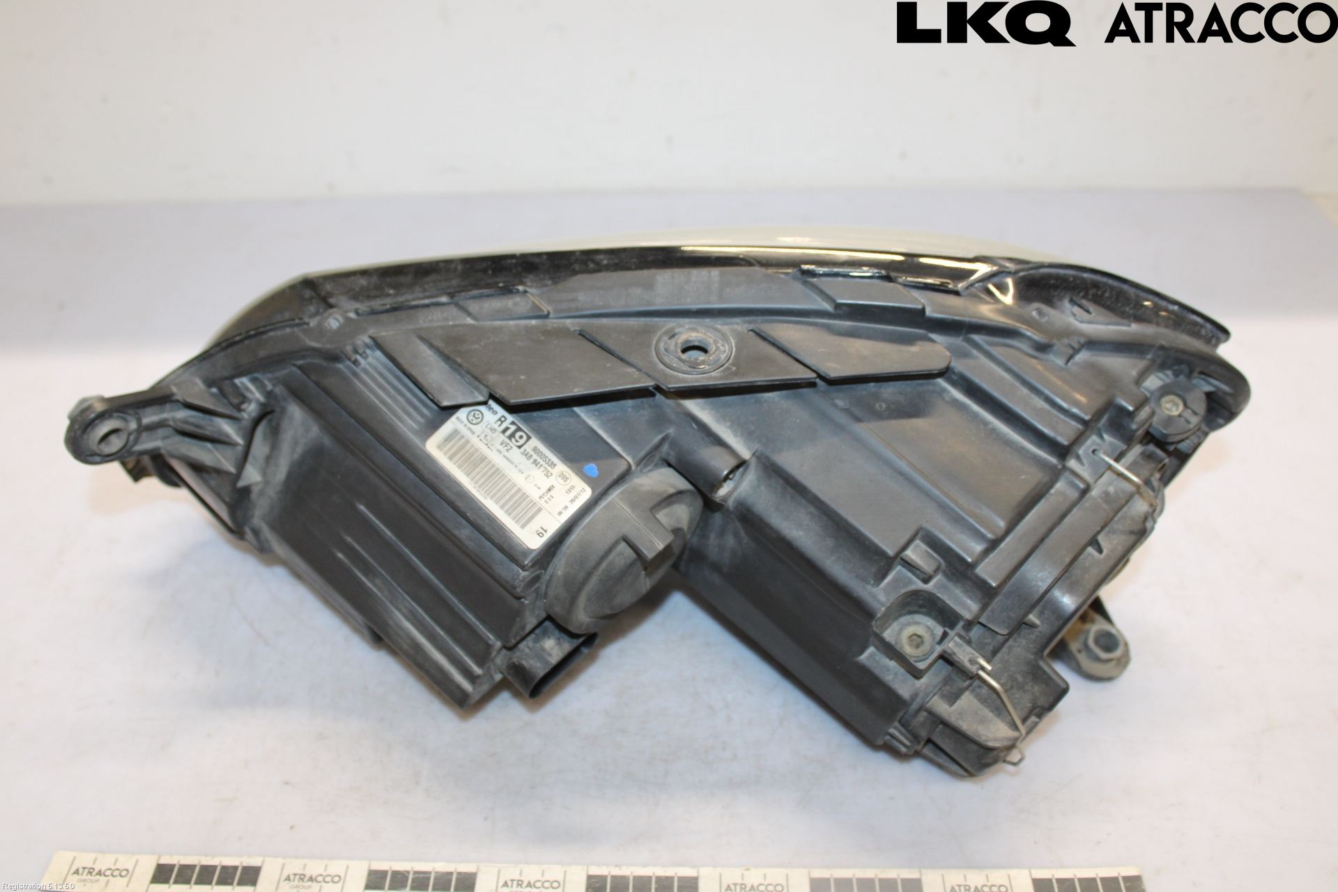 Volkswagen VW PASSAT 11-14 Frontlykt Høyre