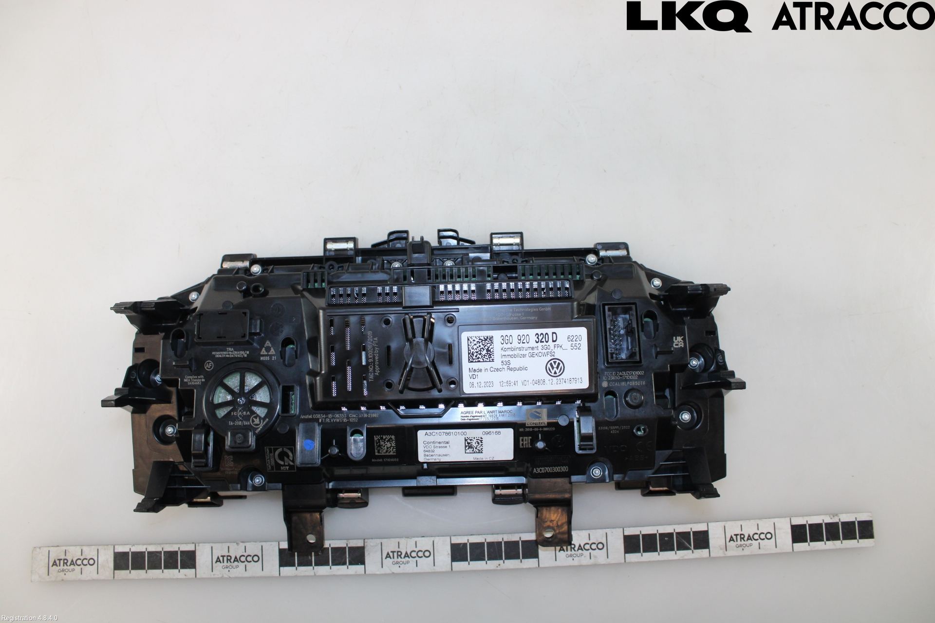 Volkswagen VW PASSAT 20-24 Instr Kombinert