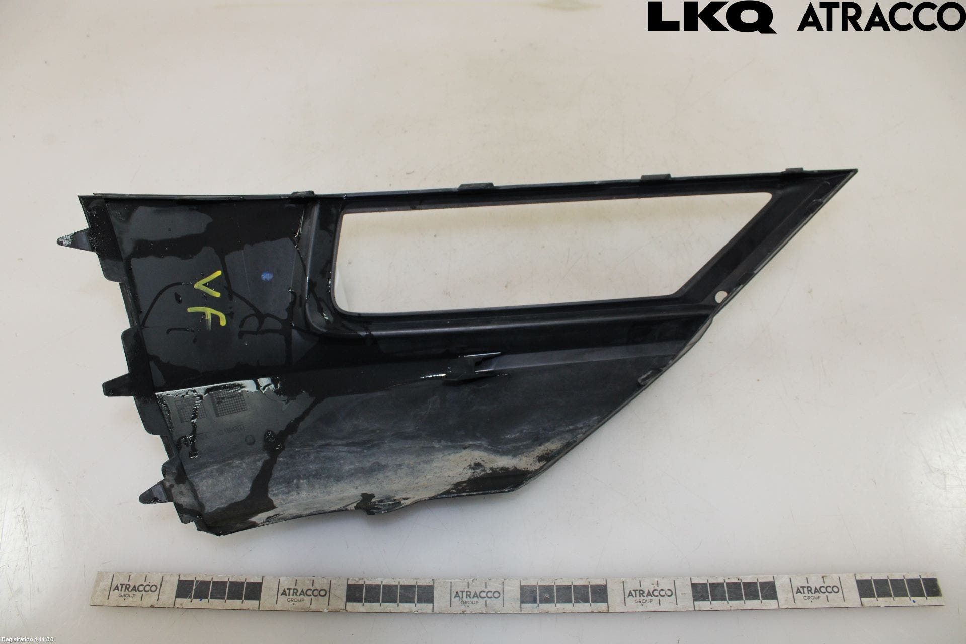 Volkswagen VW TIGUAN 16-24 Frontlykt Kurve-Tåkelys Ramme