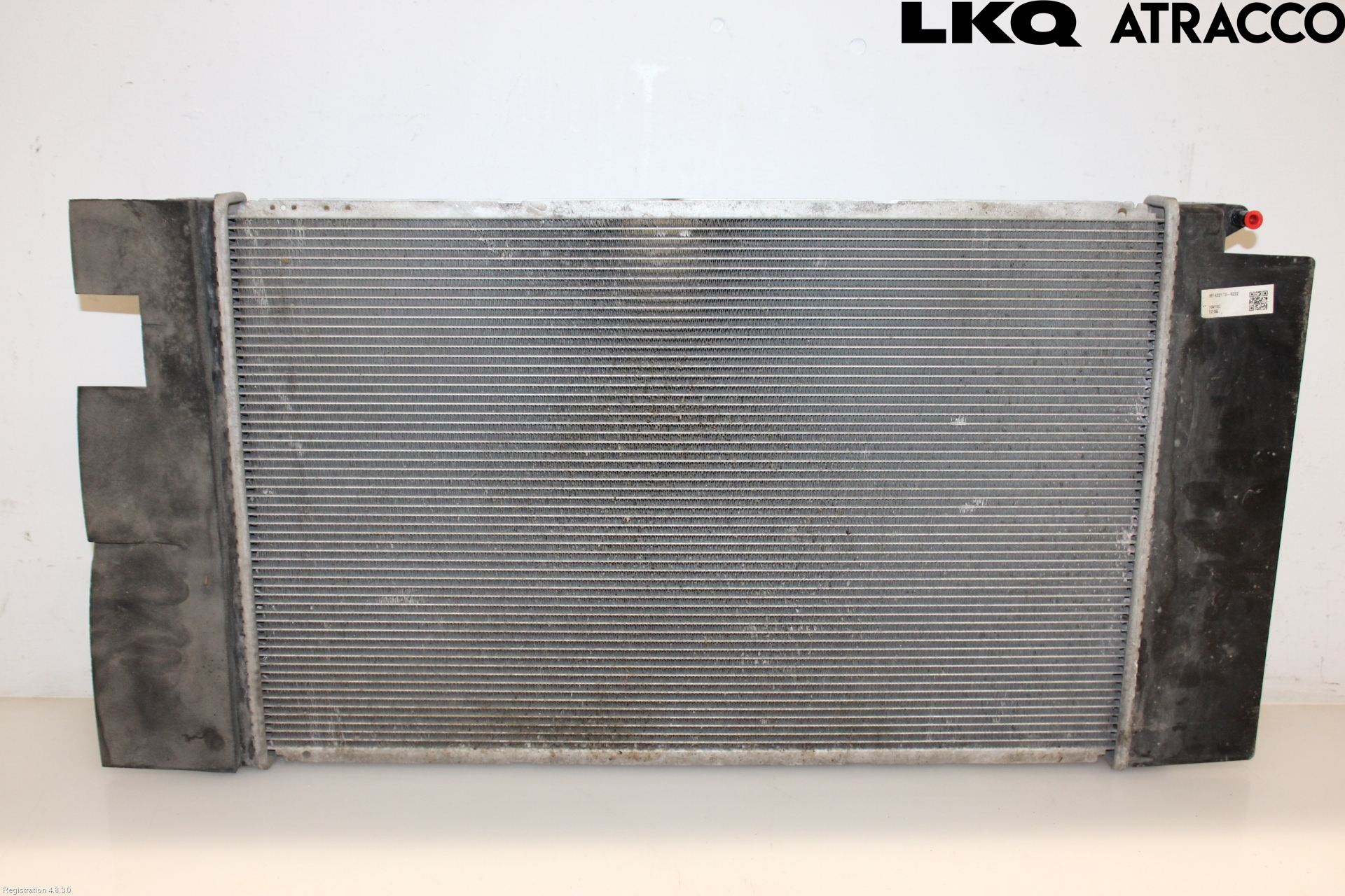 Toyota AVENSIS 09-15 Radiator Manuell