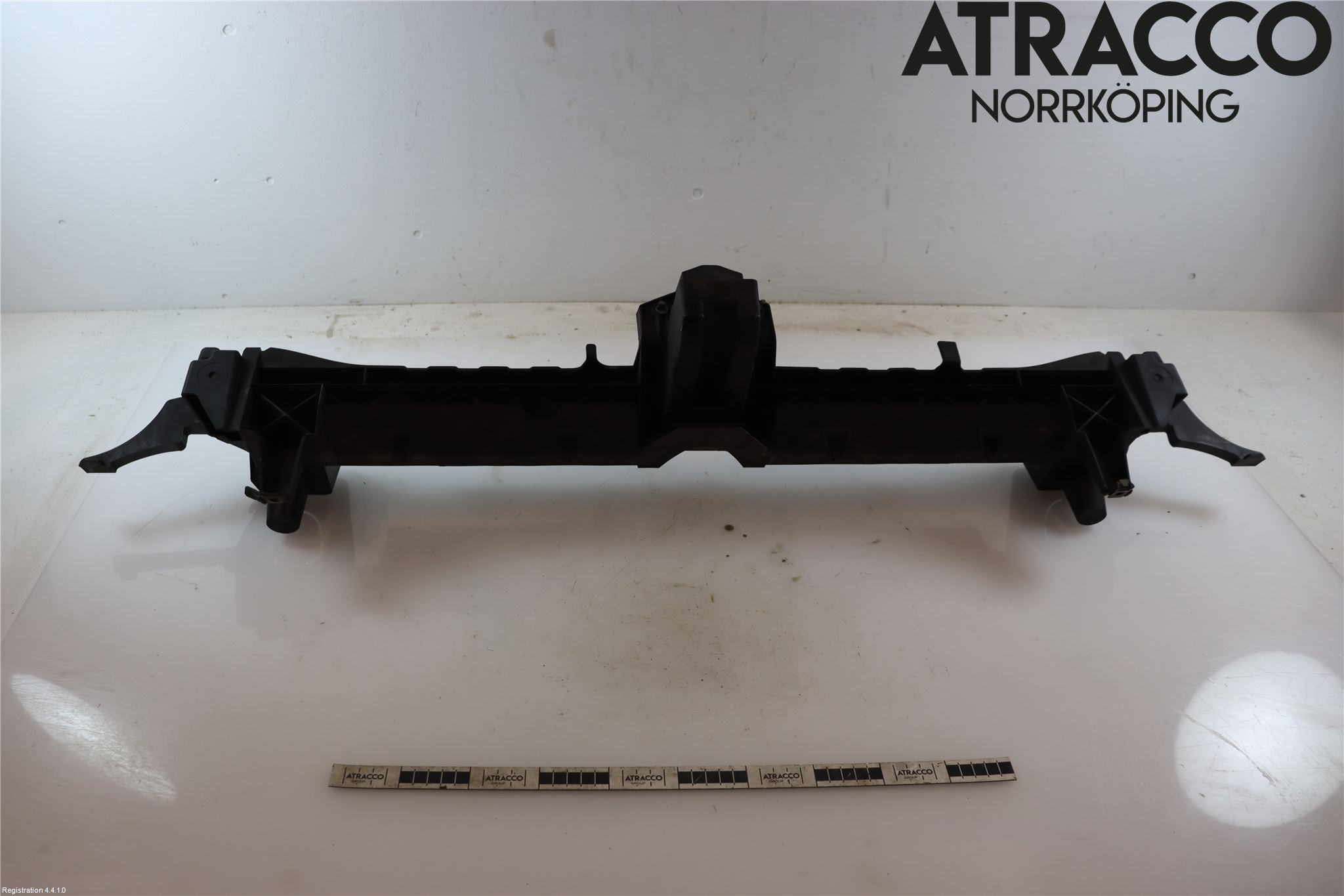 Peugeot 3008 09-16 Radiator Feste - Ramme - Bjelk