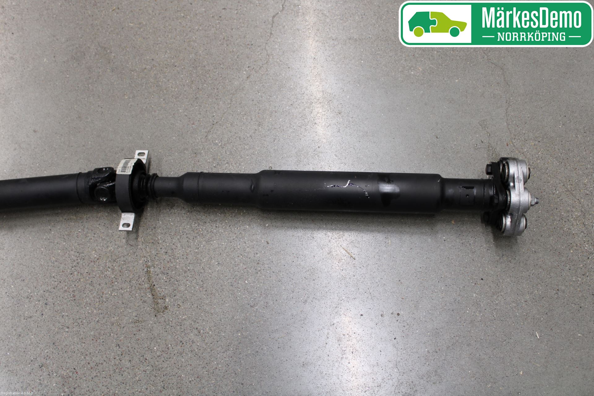 BMW 3 F30/F31/F80 12-19 Mellomaksel Kompl