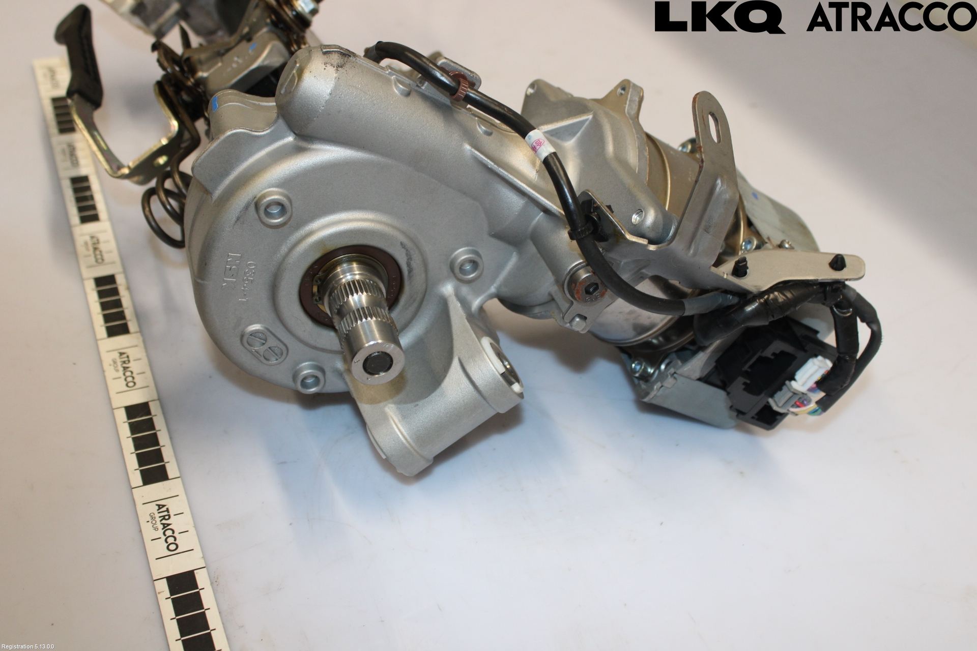 Toyota YARIS CROSS XP21 21- Rattakselaggregat Innebygd Servo