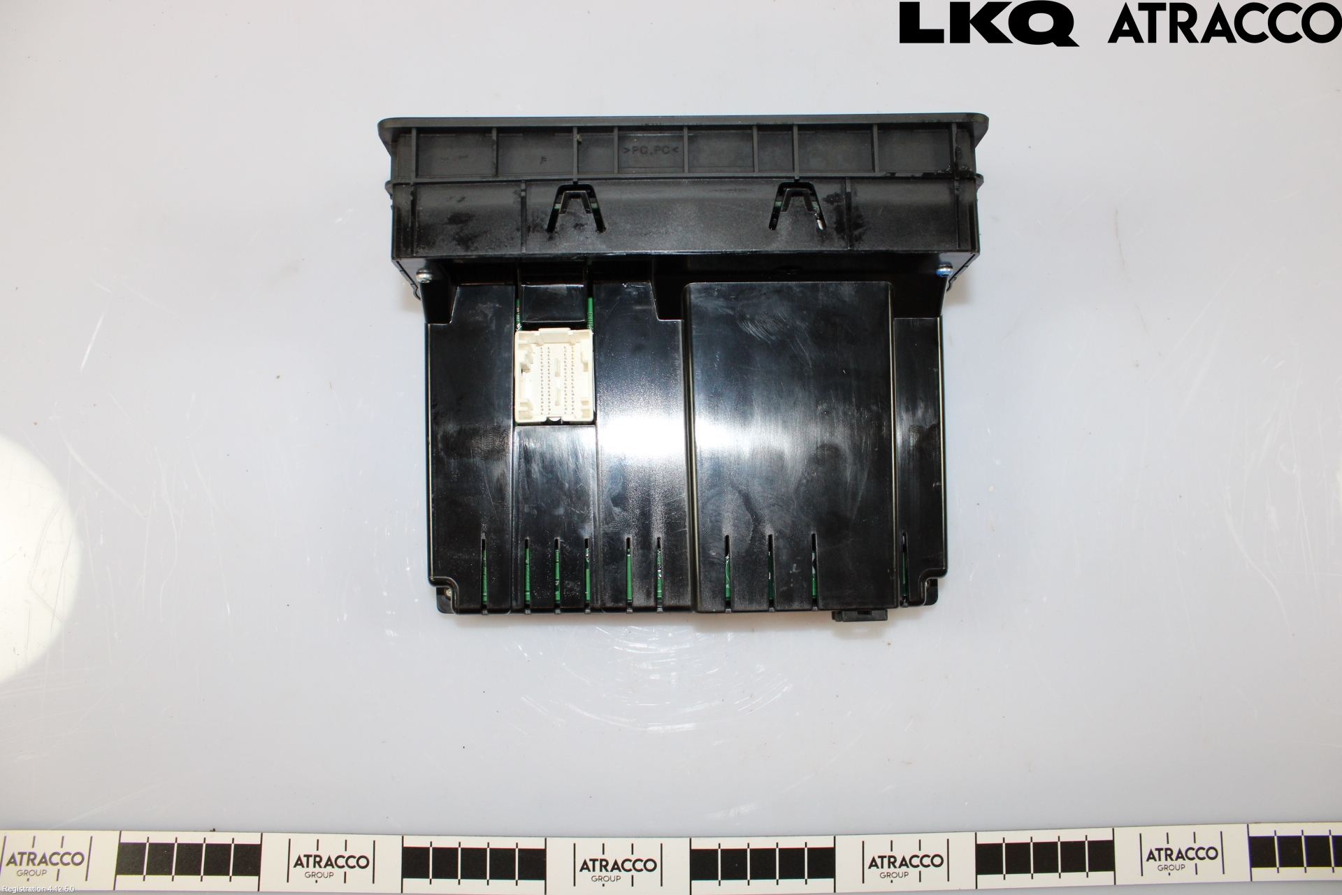 Saab 9-5     06-10 Varmeapparat Panel(Regulering)