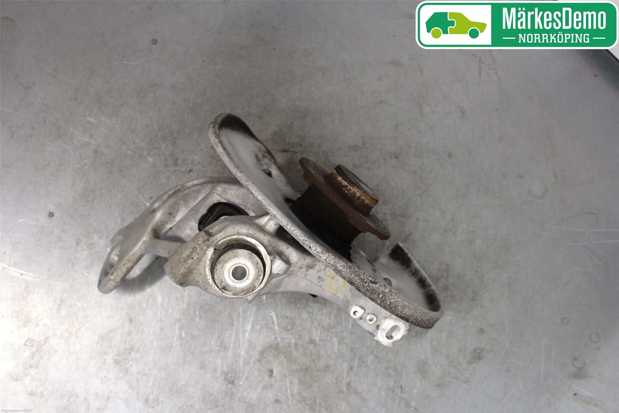 Audi A6/S6 4G 11-18 Spindel Vb