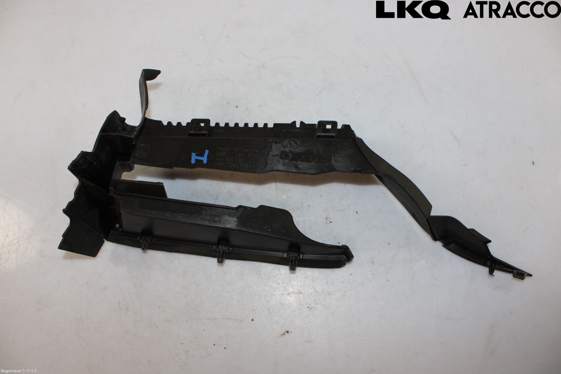 Volkswagen VW ID.7/TOURER 24- Visker Deksel-Grill-Under Frr