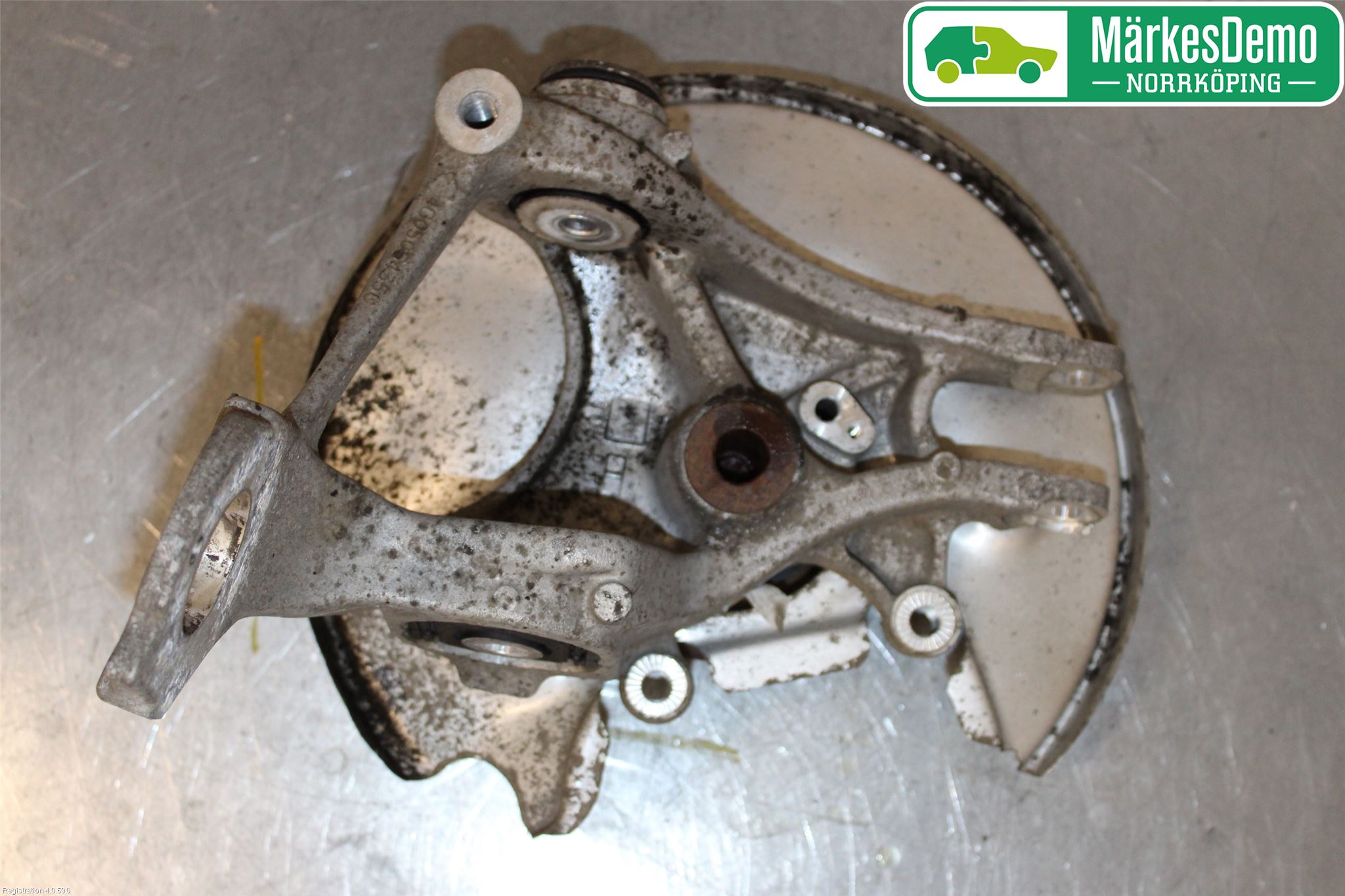 Audi A6/S6 4G 11-18 Spindel Vb
