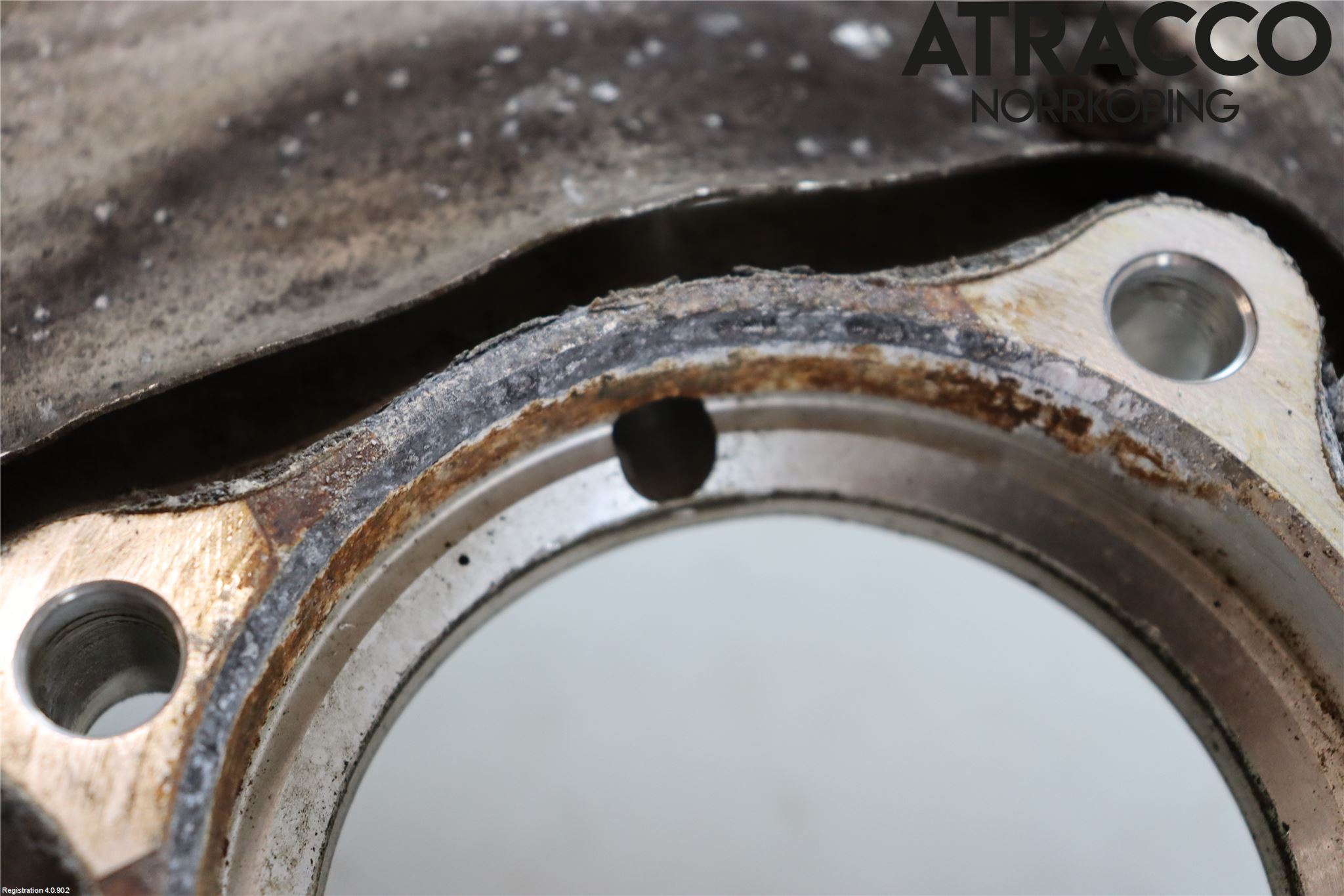 Audi A6 F2/C8 19- Spindel Vf