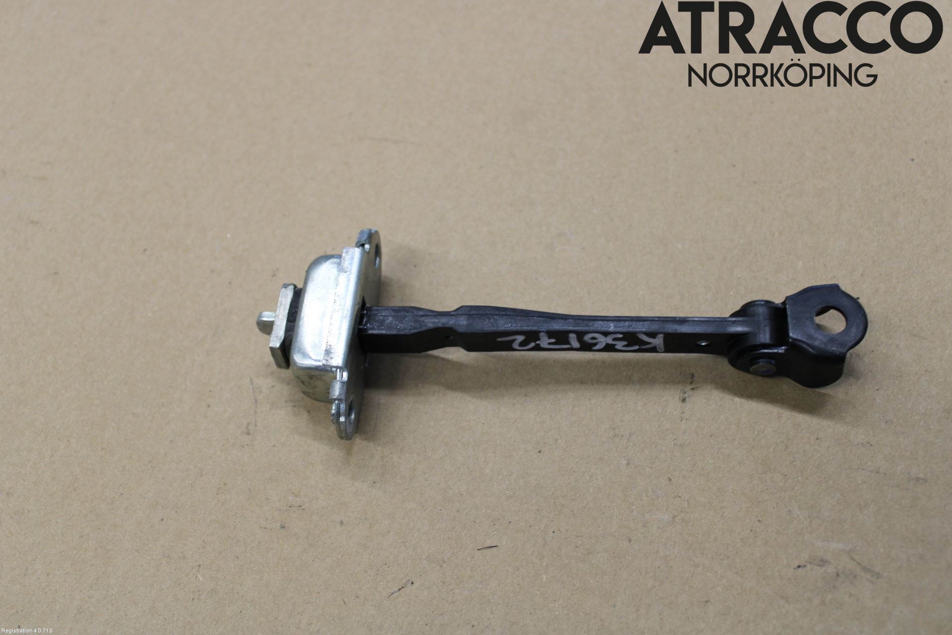Nissan NOTE E12 14-20 Dørstopper