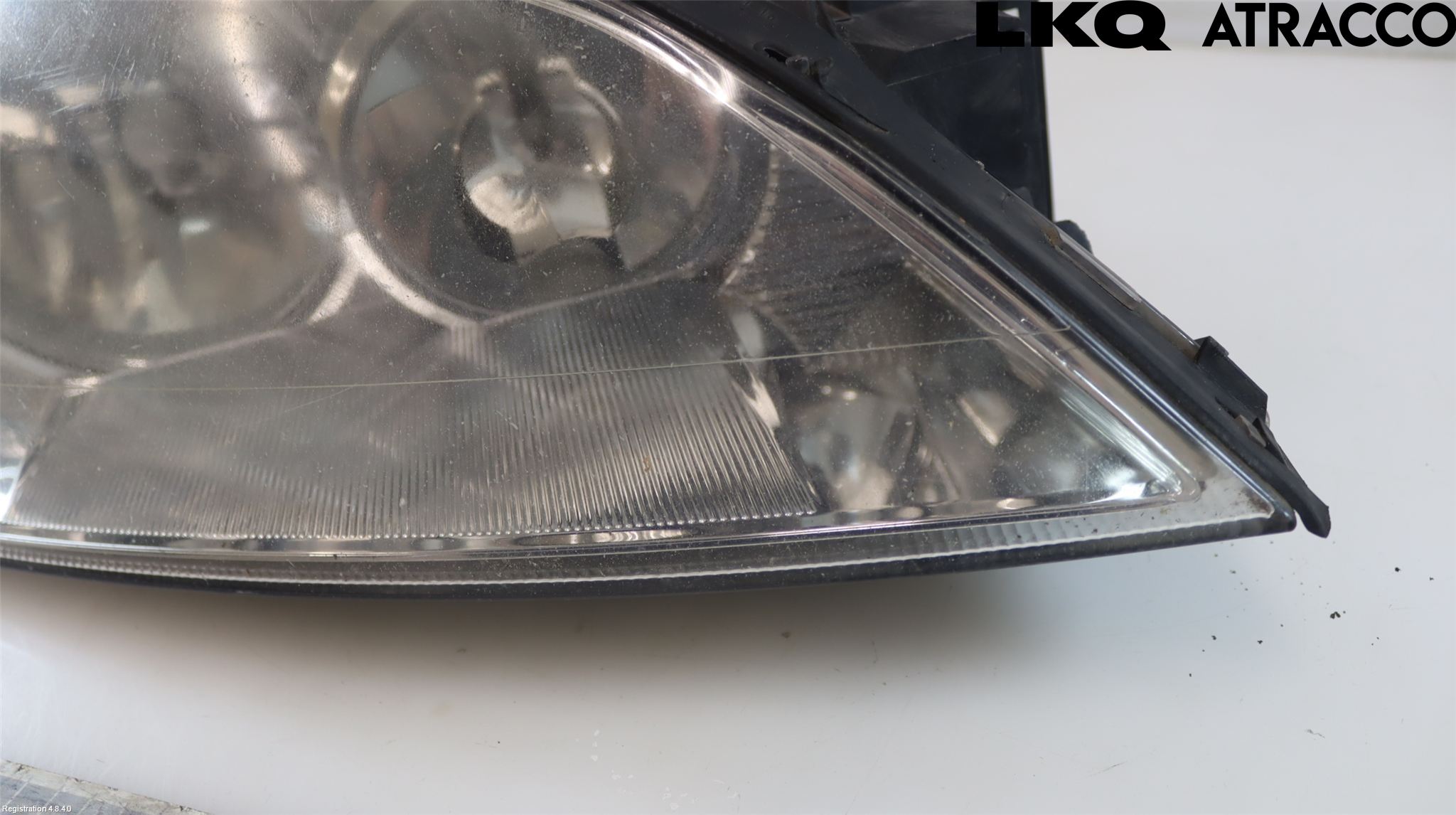Ford MONDEO     01-06 Frontlykt Høyre