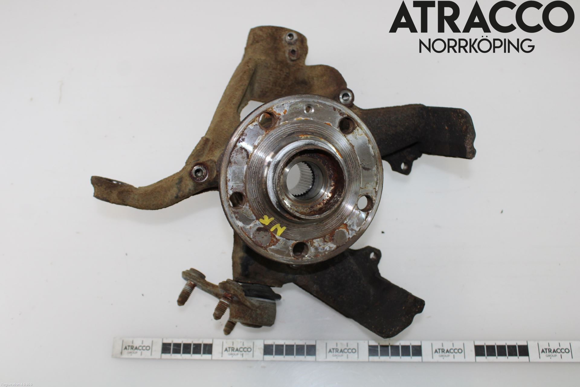 Volkswagen VW GOLF SPORTSVAN 15-20 Spindel Hf