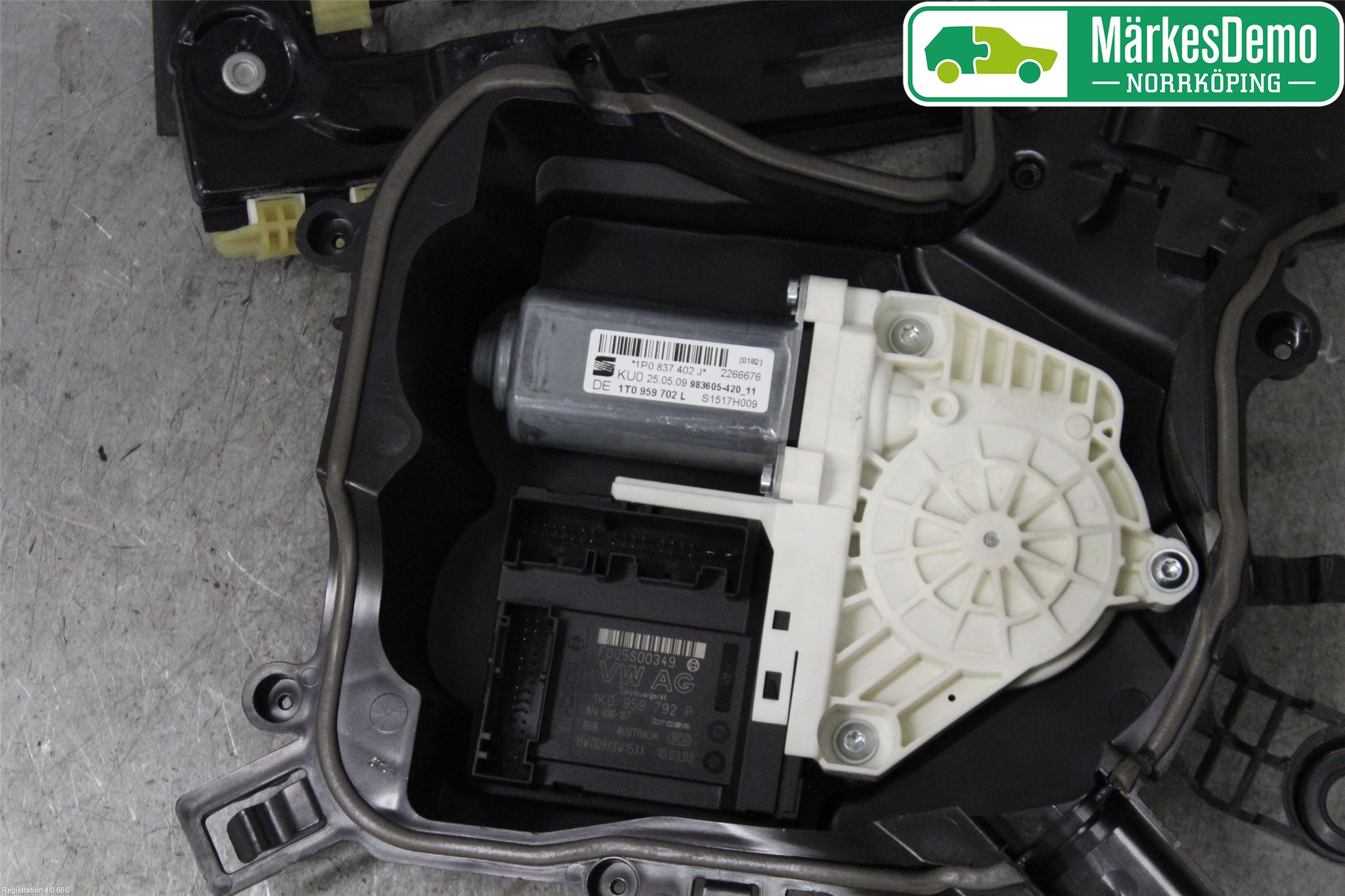 Seat LEON 06-12 Vindusheis El Komp
