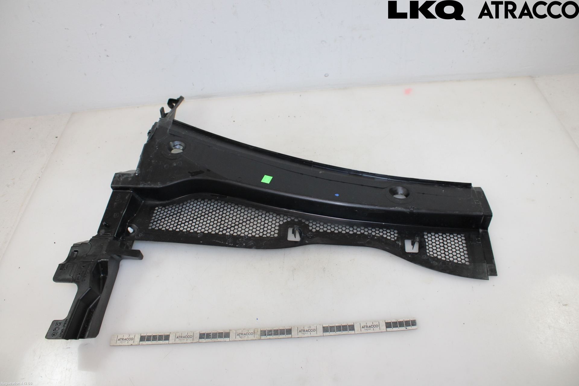 Opel MOKKA 21- Visker Deksel-Grill-Under Frr