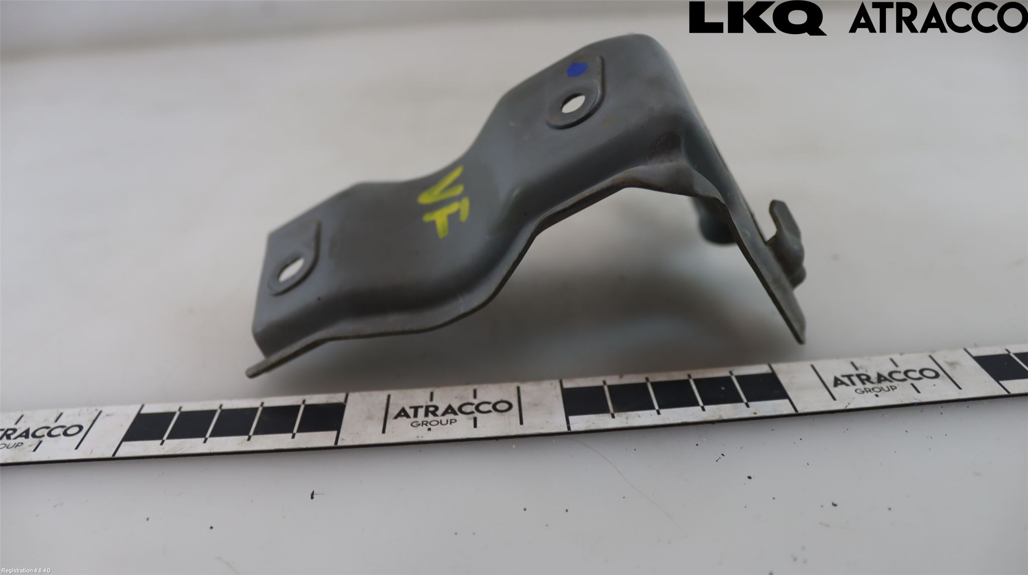 Toyota COROLLA 02-07 Frontskjermfeste Venstre
