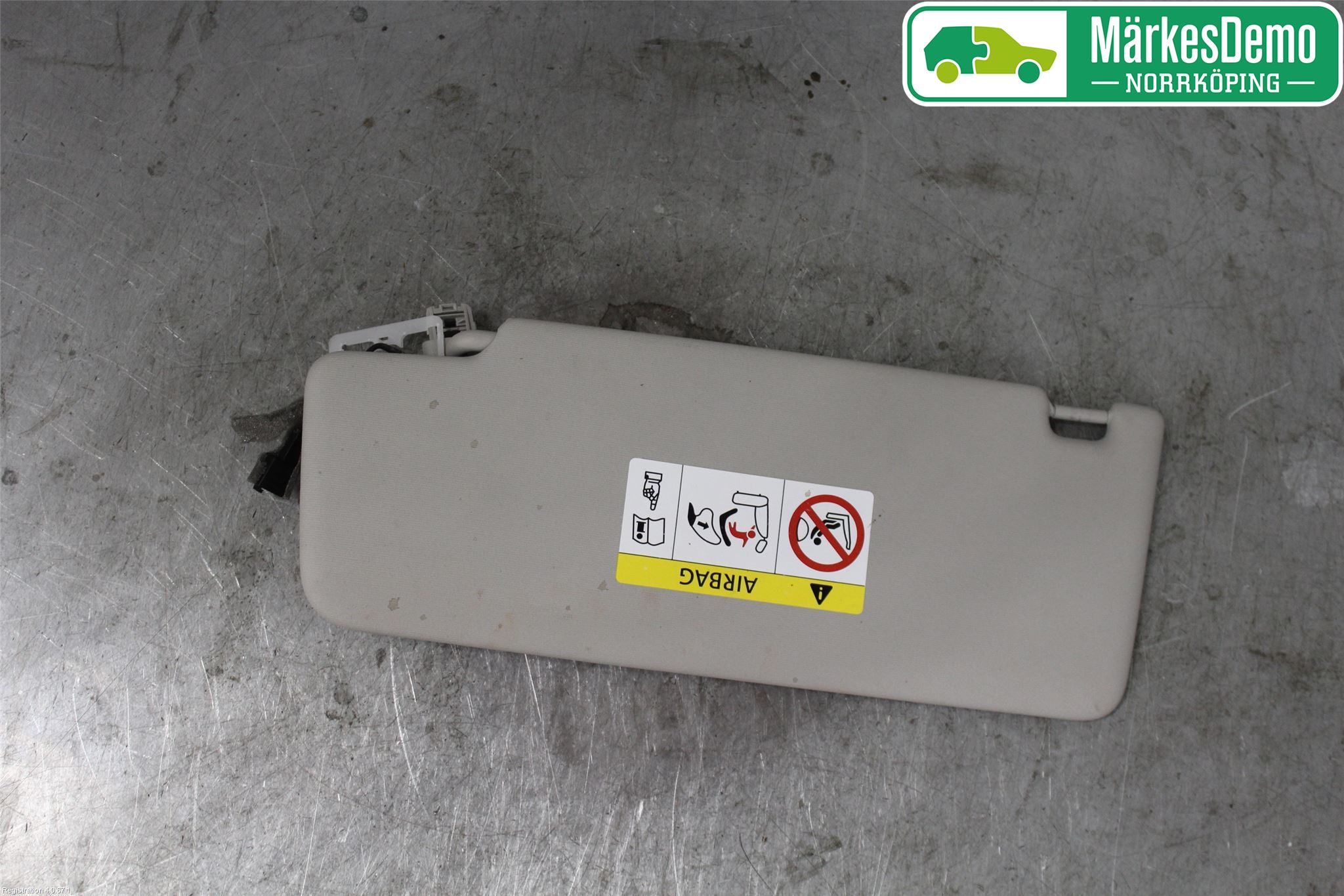 Volkswagen VW TIGUAN 16-24 Innr Solskjerm