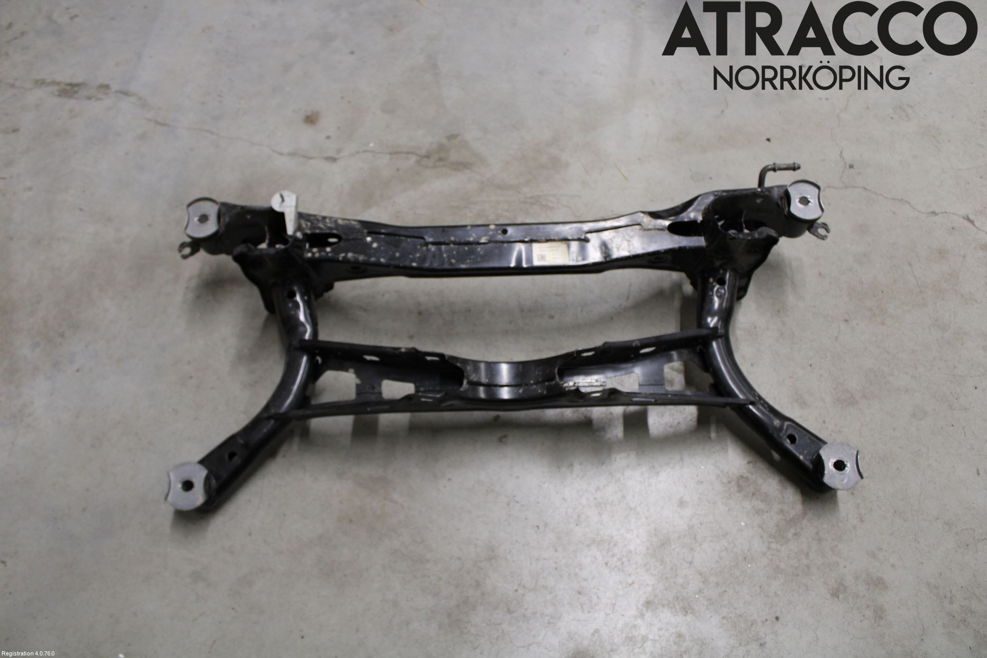 Volkswagen VW TIGUAN 16-24 Bakaksel Feste Travers-Ramme