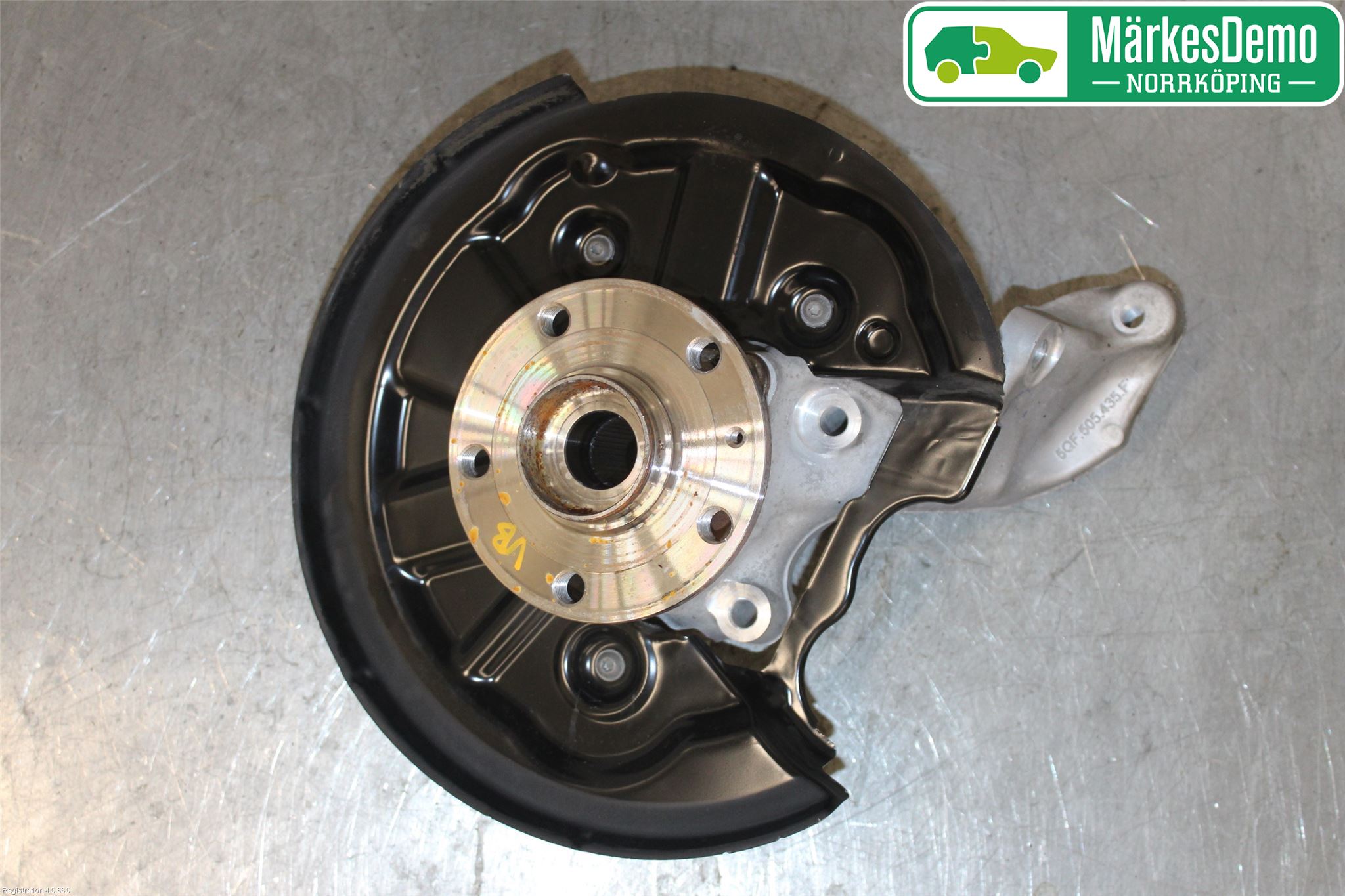 Volkswagen VW TIGUAN 16-24 Spindel Vb